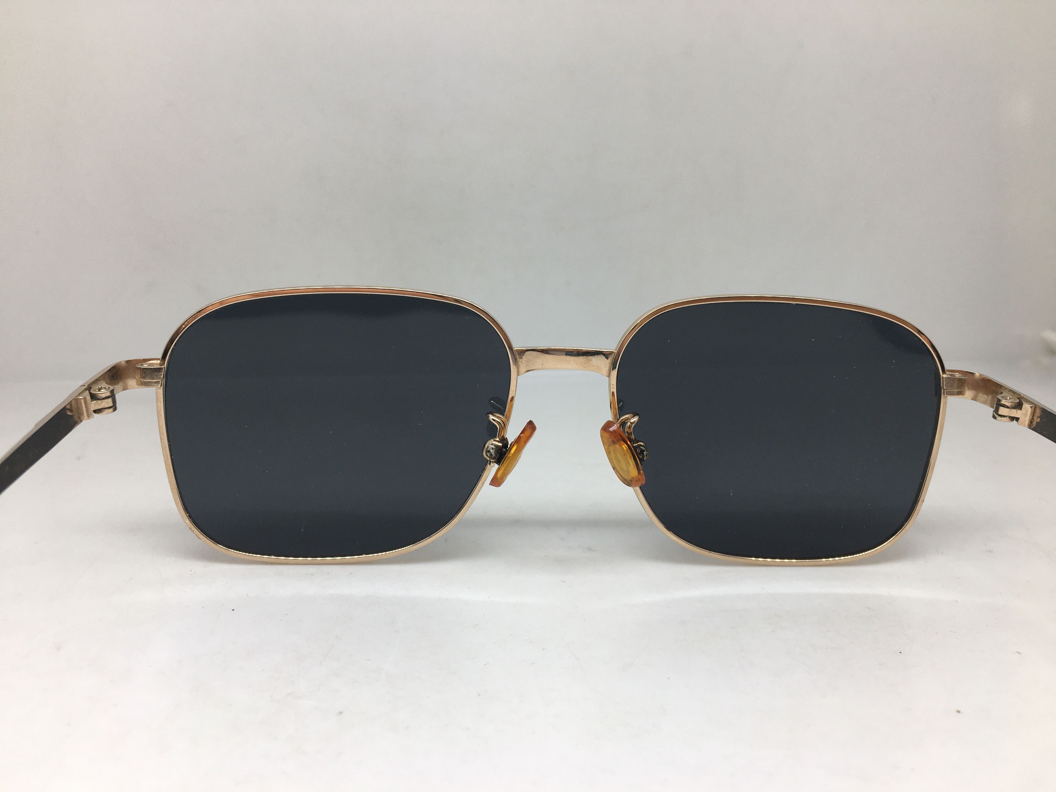 Nikon Vintage Nikon Titanium Polarized Sunglasses Frame Size ONE SIZE - 5 Thumbnail