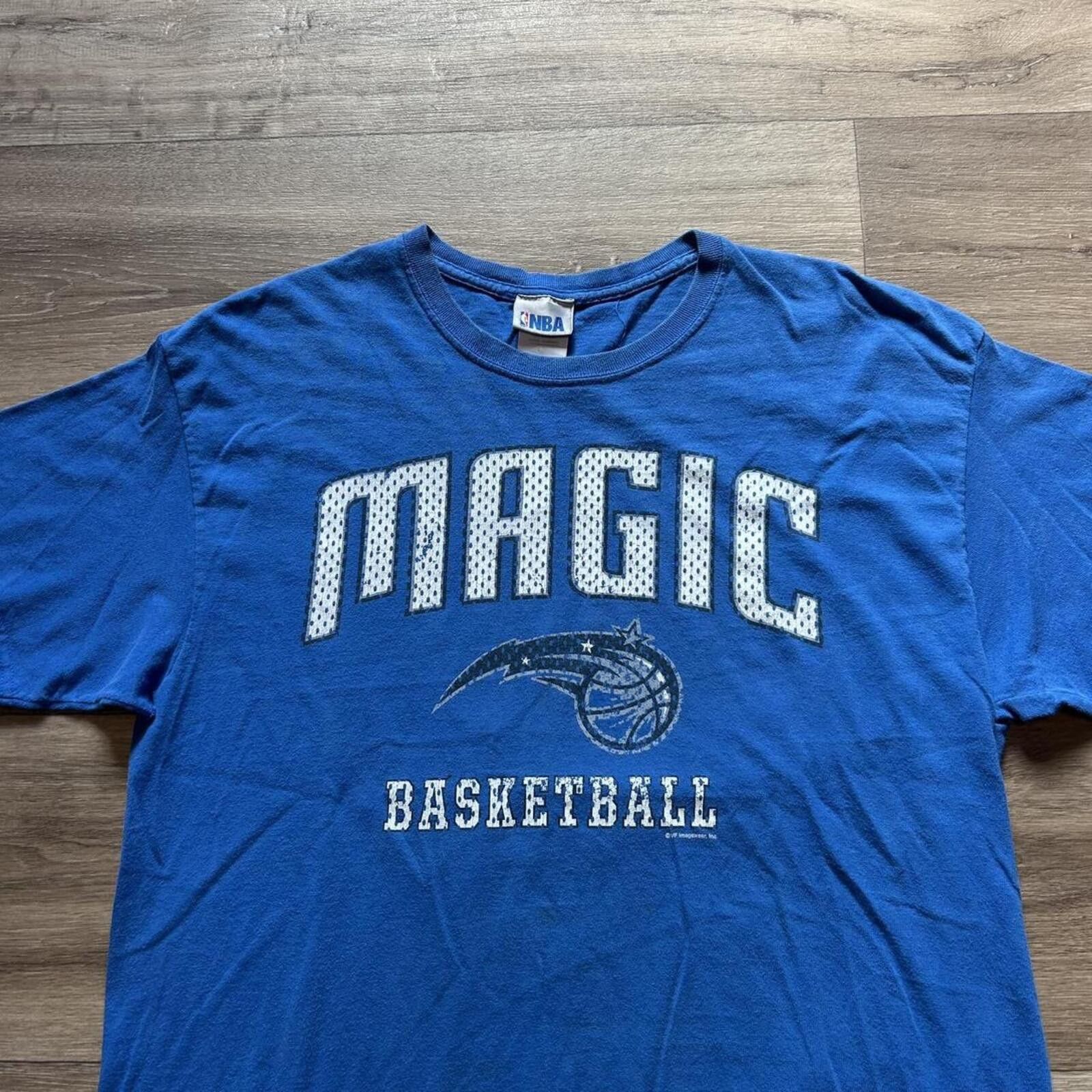 NBA Vintage y2k Orlando Magic Basketball NBA t shirt size L Size US L / EU 52-54 / 3 - 2 Thumbnail
