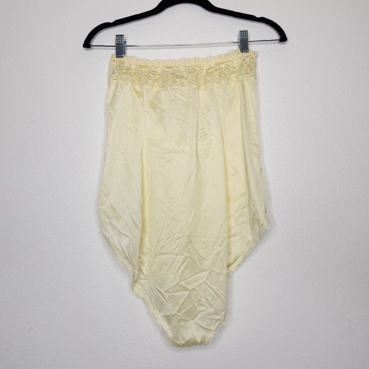 Vintage VINTAGE NWT Vassarette Bodysuit One Piece Lace Strapless Ivory Cream 36 Womens Size XS / US 0-2 / IT 36-38 - 5 Thumbnail