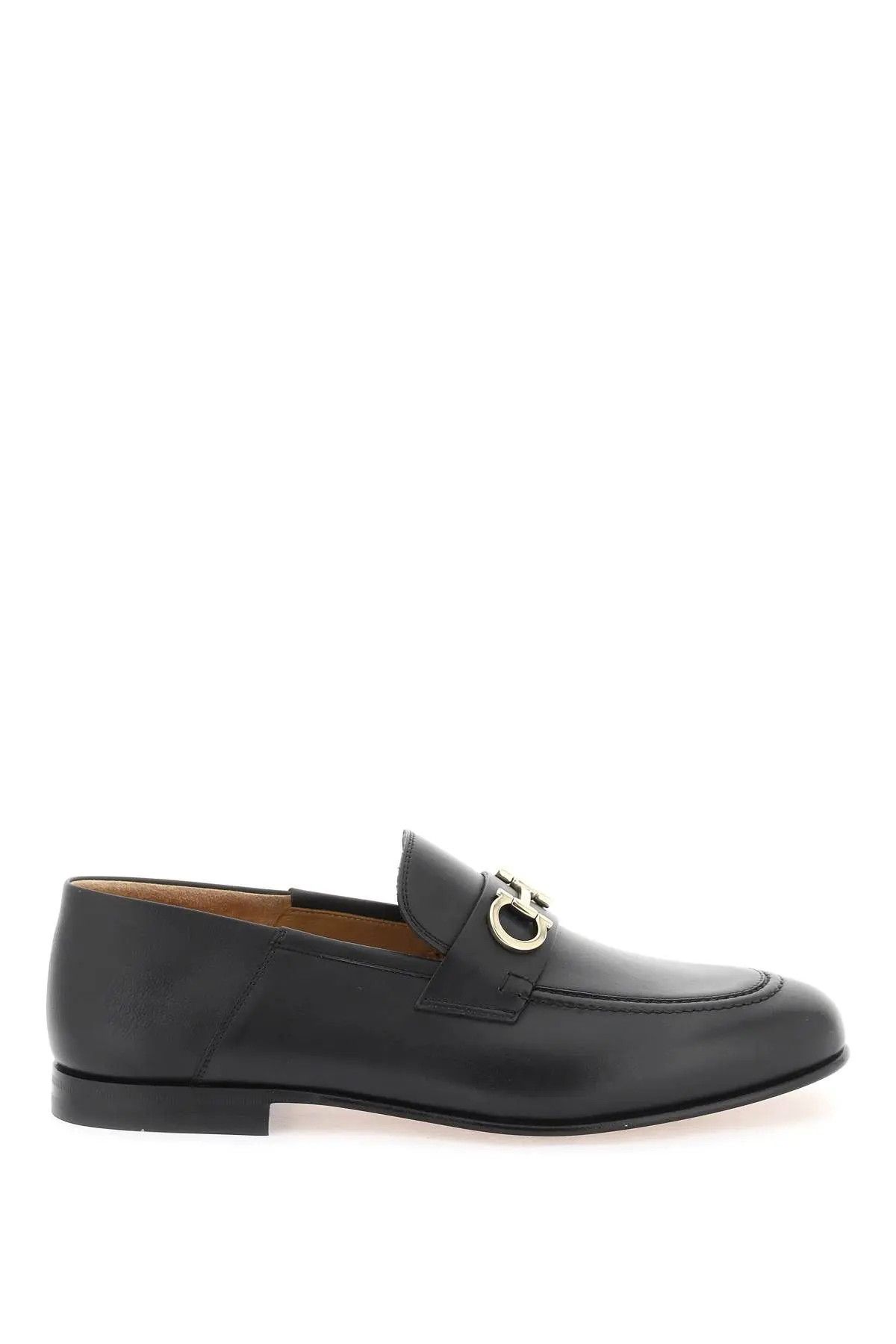 image of Salvatore Ferragamo O1S22I1N0324 Gancini Loafers In Black, Men's (Size 7)