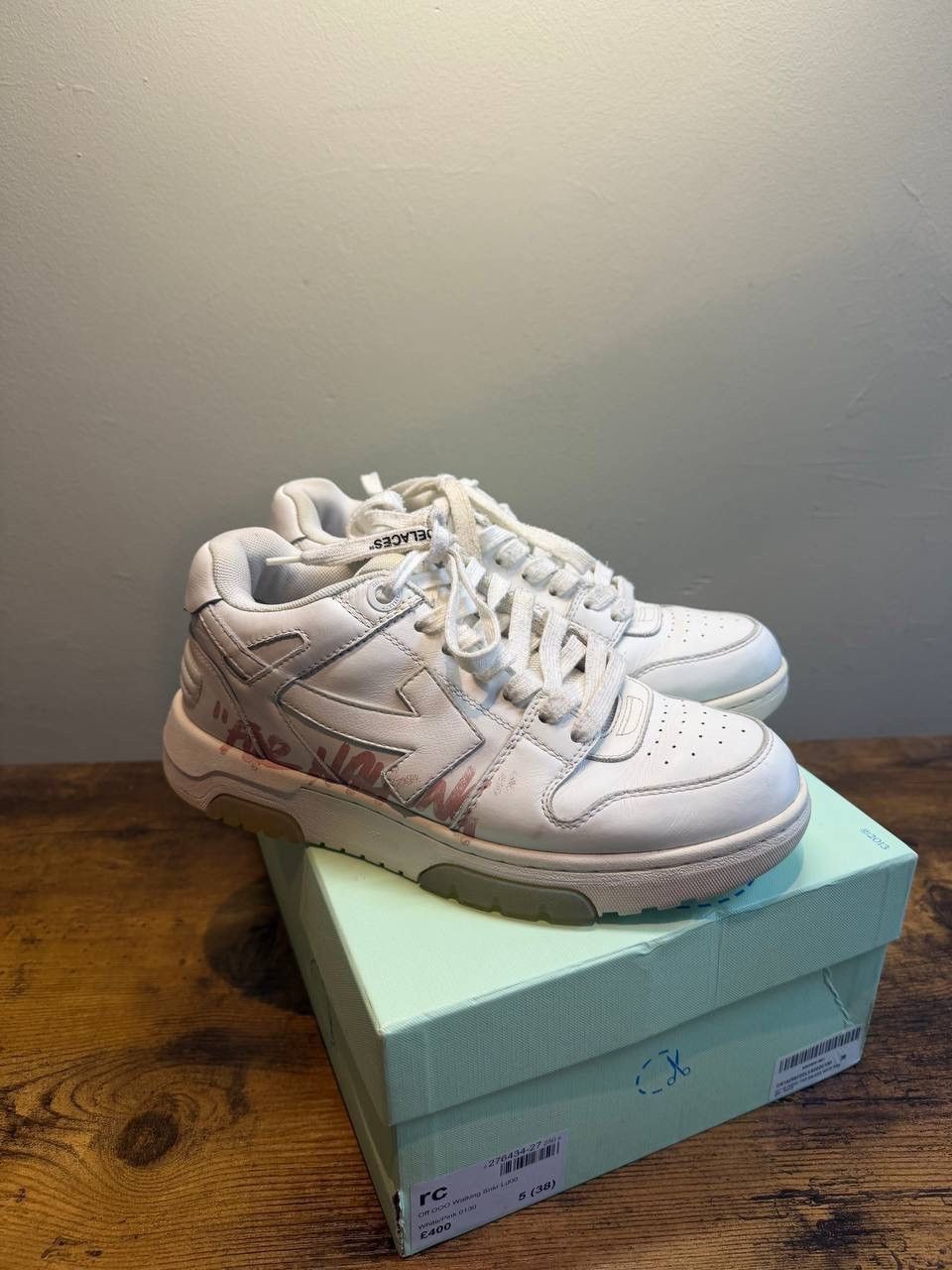 Off-White Off-White Out Of Office “For Walking” White/Graffiti Size US 8 / IT 38 - 1 Thumbnail