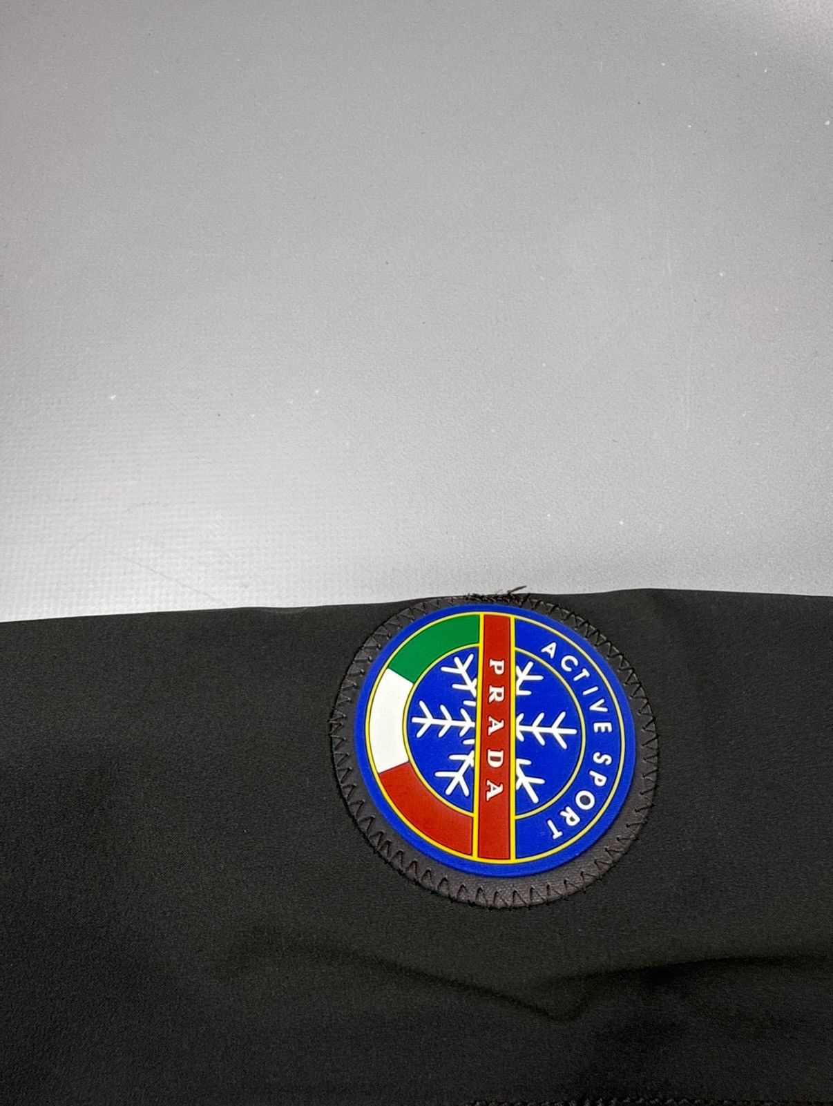 Prada Prada goretex jacket white & black puffer size XL mens Size US XL / EU 56 / 4 - 11 Thumbnail