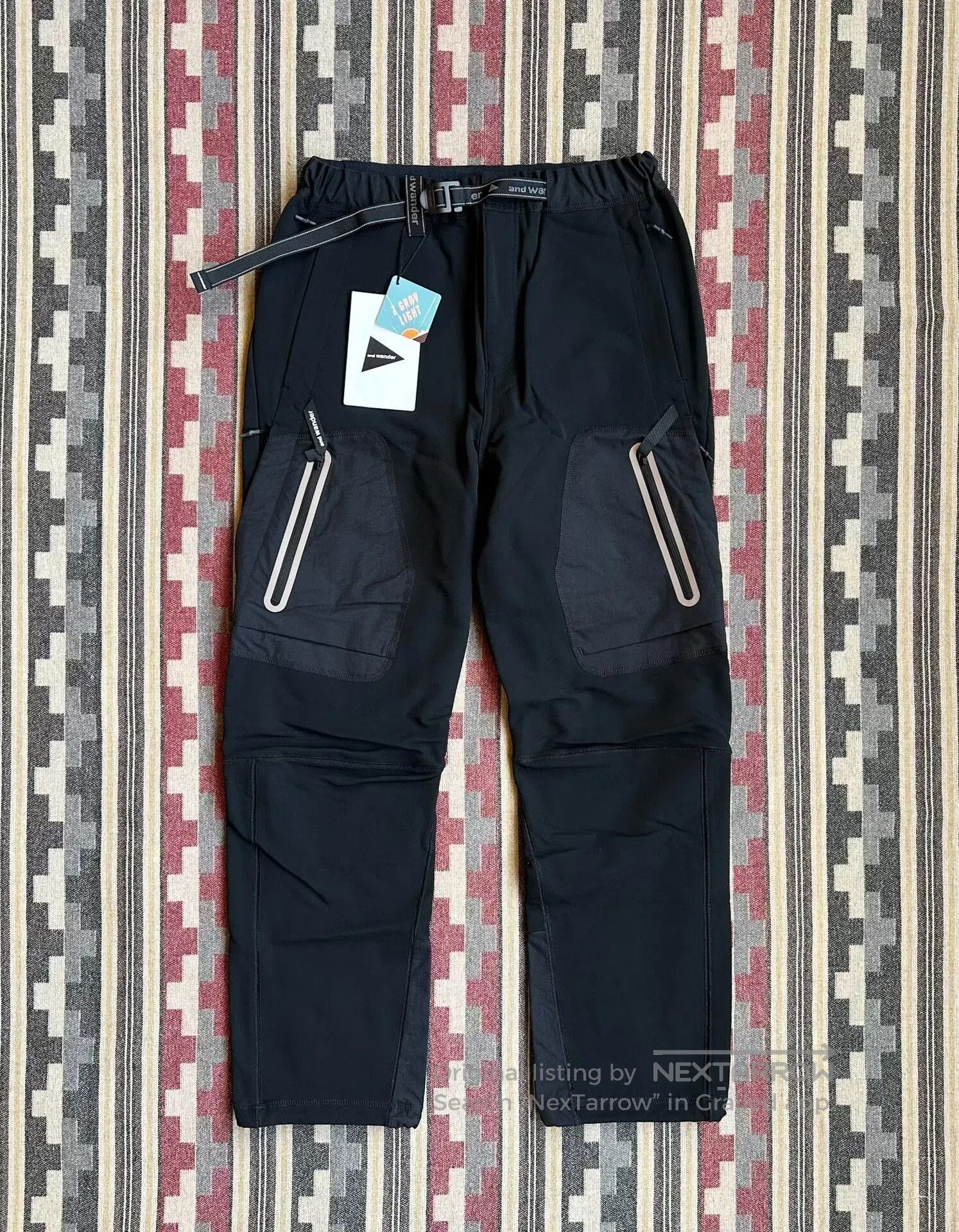 And Wander and wander stretch shell outdoor pants. Size US 30 / EU 46 - 1 Thumbnail