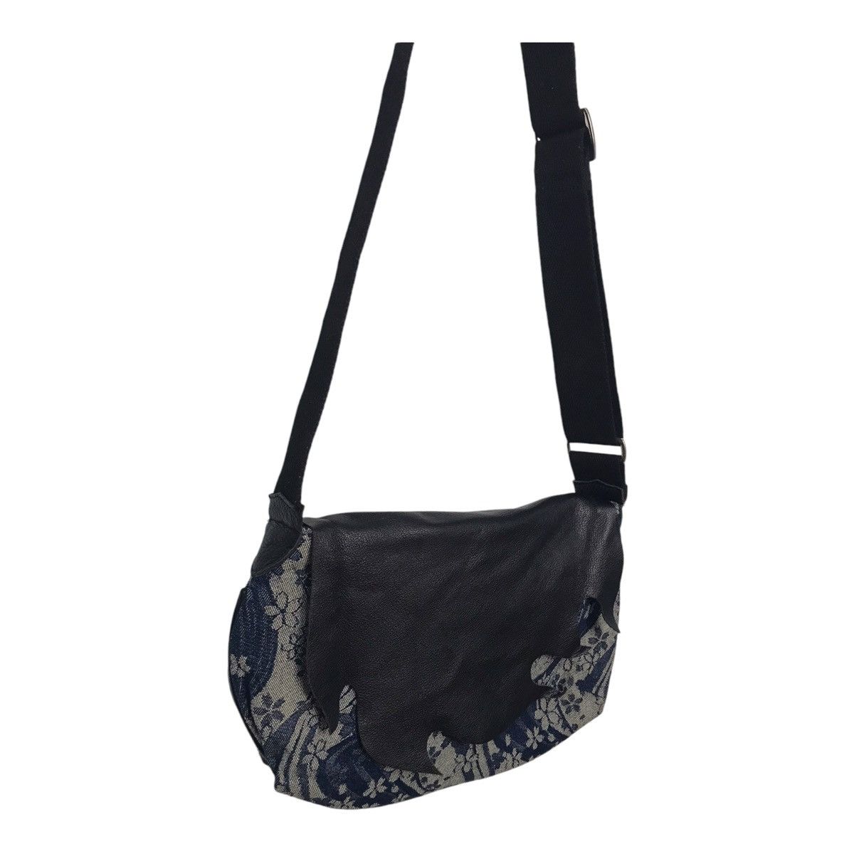 Japanese Brand Japanese Kara Kuri Shiko Tamashi Denim Sling Bag Size ONE SIZE - 1 Thumbnail