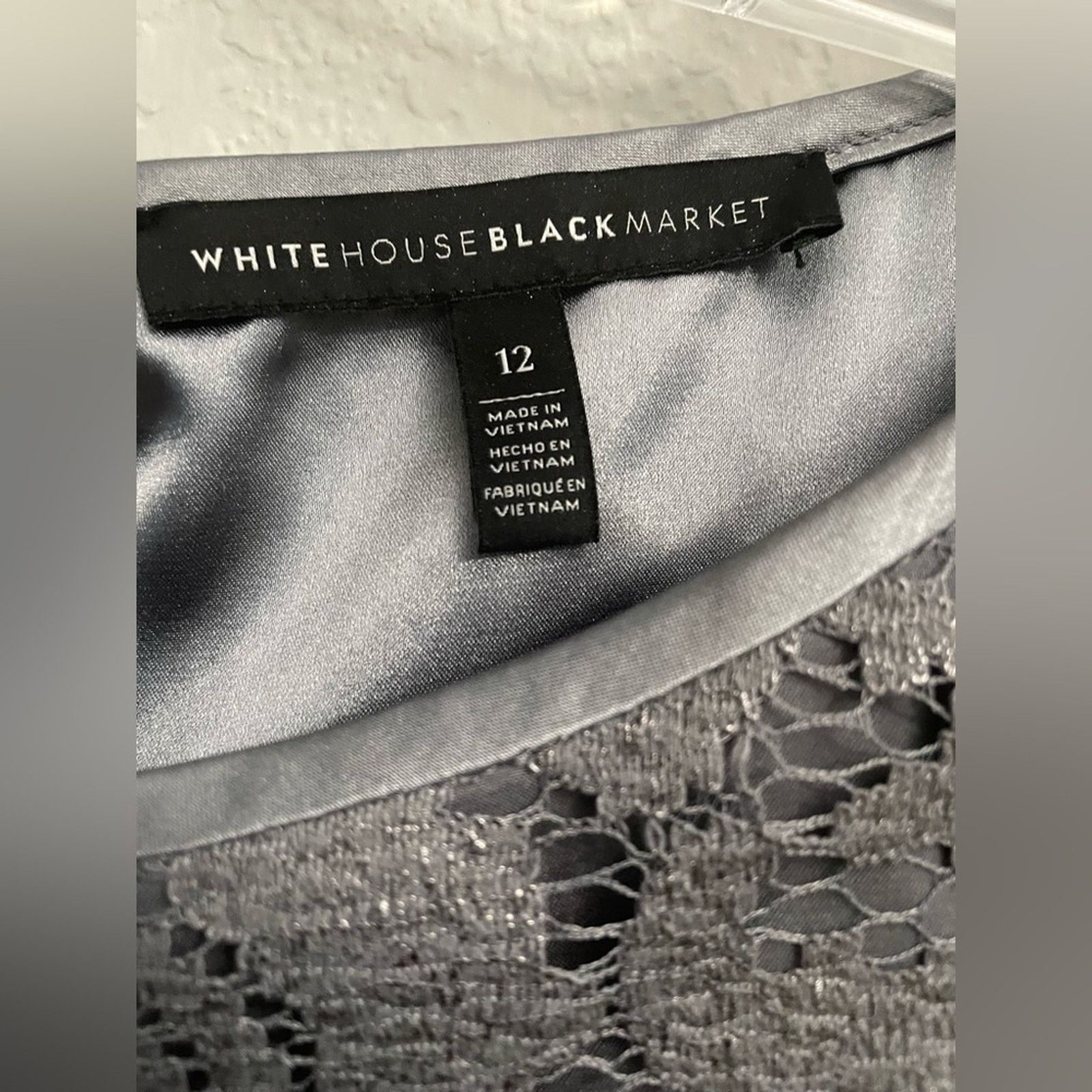White House Black Market White House Black Market Silver Taffeta Skirt 10 Lace Top 12 Size L / US 10 / IT 46 - 3 Thumbnail