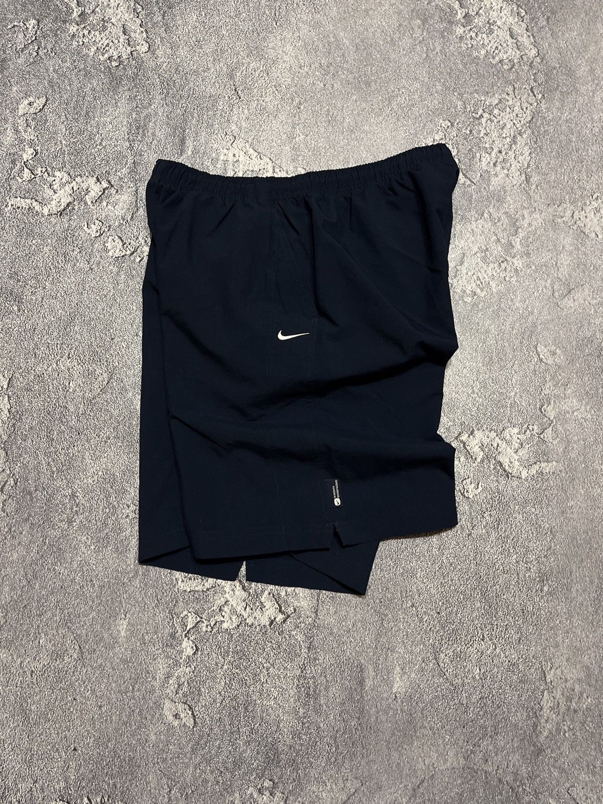 Nike × Vintage Vintage Navy Nike Shorts Size US 33 - 1 Thumbnail