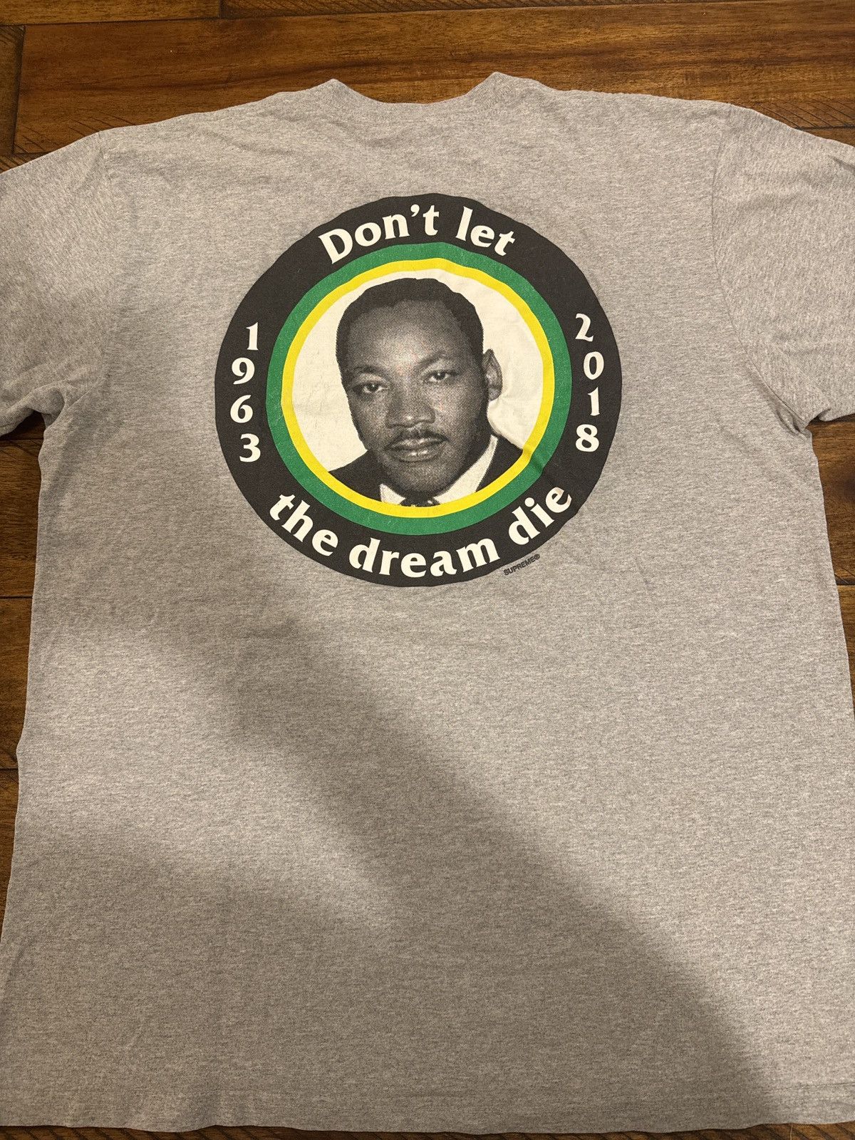 Supreme Supreme MLK Don’t let the dream die Tee Grey Large Used SS18 Size US L / EU 52-54 / 3 - 3 Thumbnail