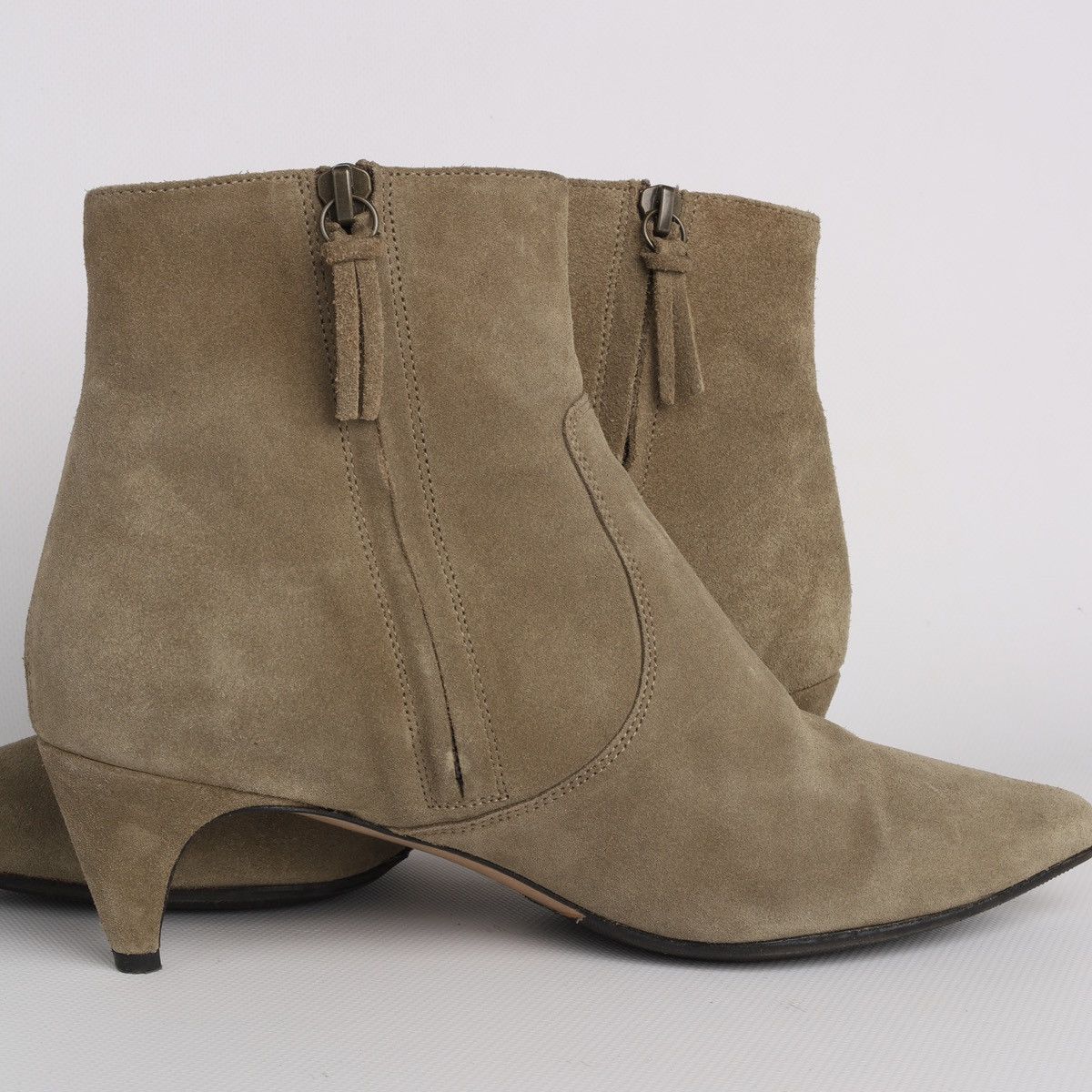 Isabel Marant Isabel Marant Suede Beige Olive Heel Shoes Boots Deone Ankle Size US 7 / IT 37 - 9 Thumbnail