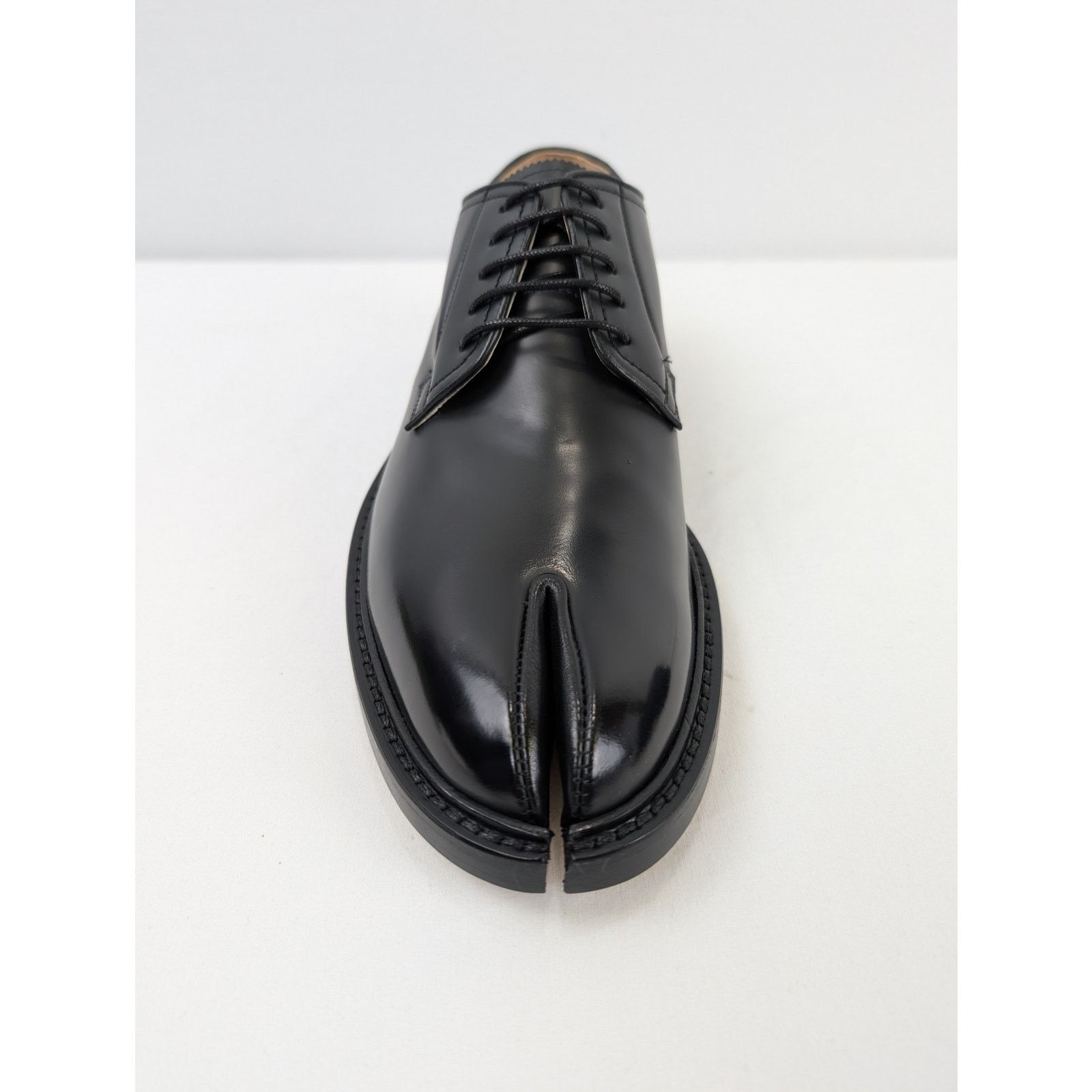 Maison Margiela o1rshd1 Q:4 / Classic Tabi Derby Shoe Boots in Black Size US 11 / EU 44 - 13 Thumbnail