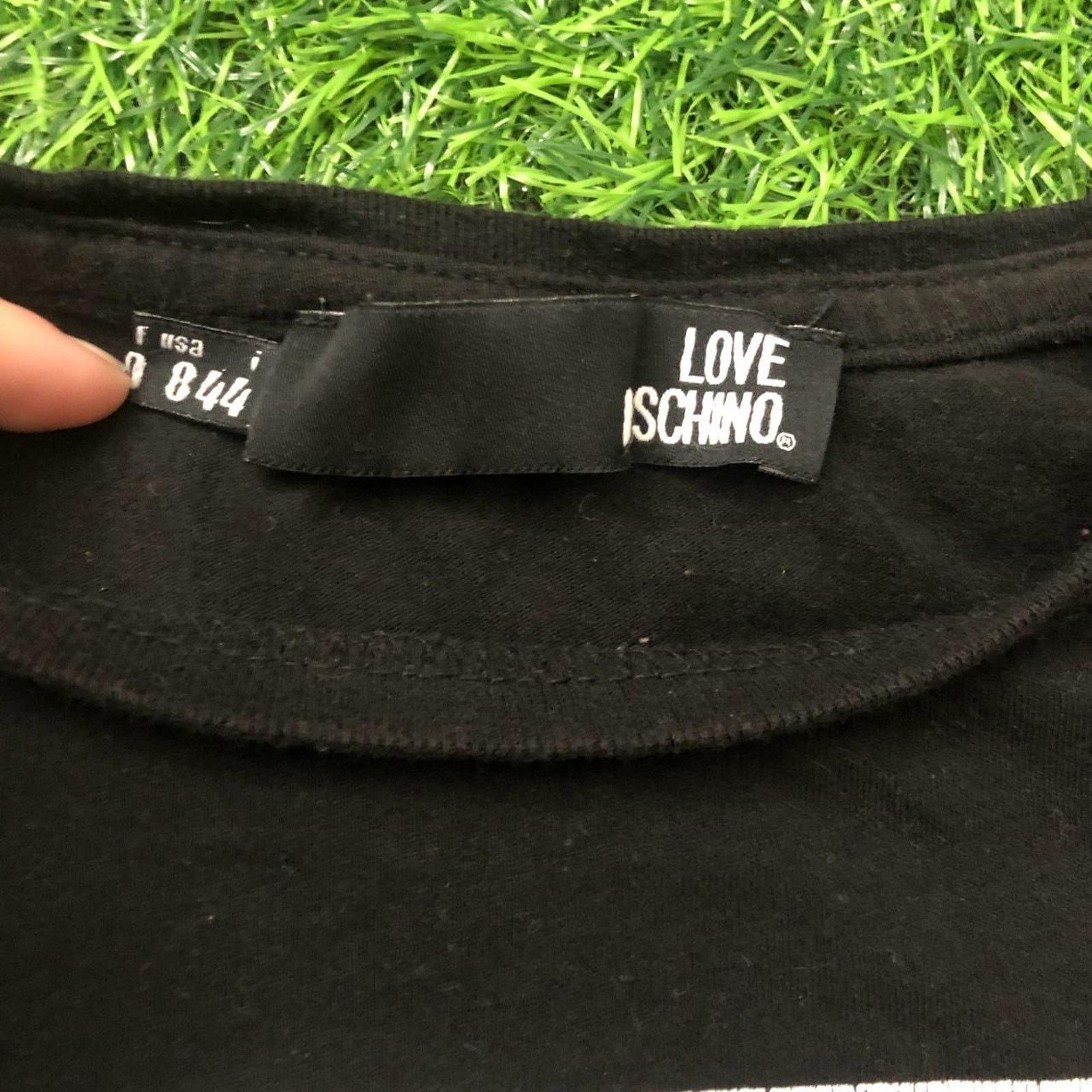 Love Moschino Women's Black ‘Love Moschino’ Graphic Tee Size XS / US 0-2 / IT 36-38 - 5 Thumbnail