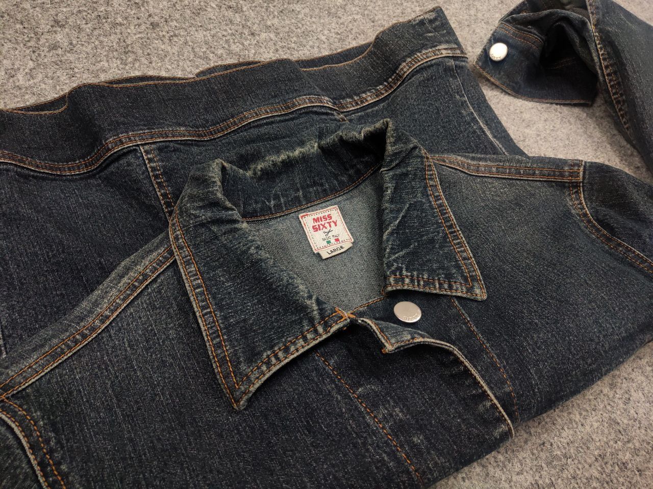 Miss Sixty Vintage Miss Sixty y2k Style Light Blue Denim Button Jacket Size L / US 10 / IT 46 - 12 Thumbnail
