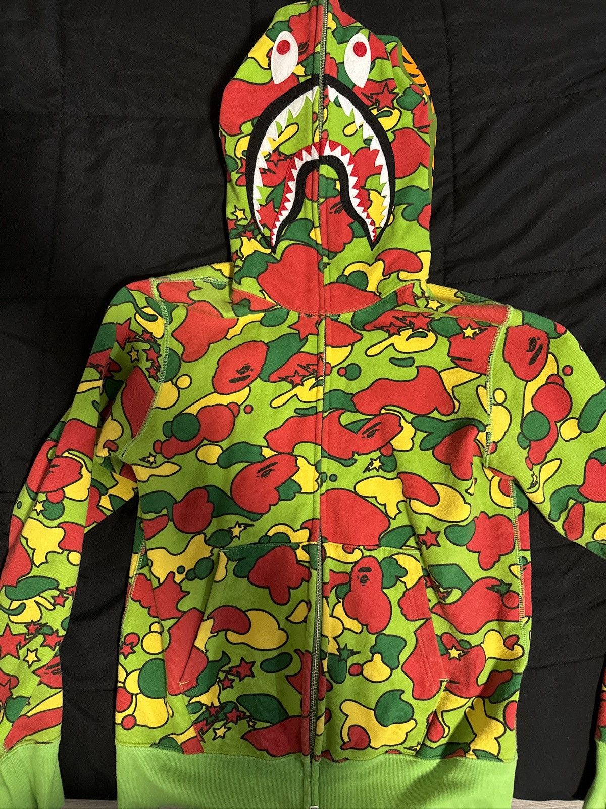 Bape Rare Bape shark zip up Size US S / EU 44-46 / 1 - 2 Thumbnail