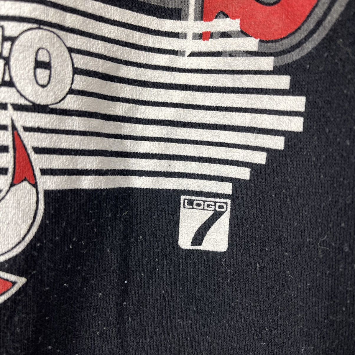 Logo 7 90s Vintage CHICAGO BULLS by COMPETITOR Sweatshirt #1980/13 Size US M / EU 48-50 / 2 - 4 Thumbnail