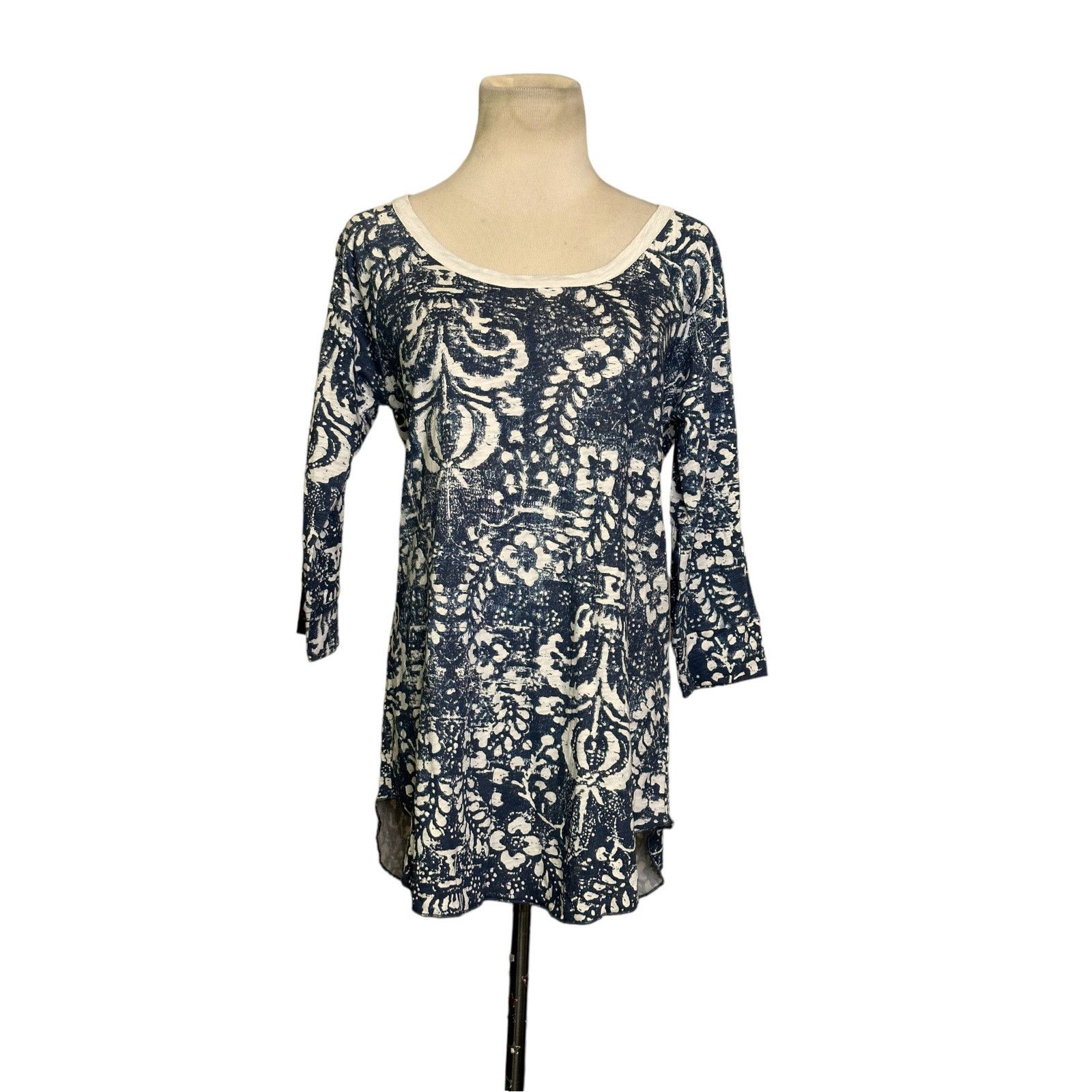 Chaser Brand Chasor cream blue floral print 3/4 sleeves top size M Size M / US 6-8 / IT 42-44 - 6 Thumbnail