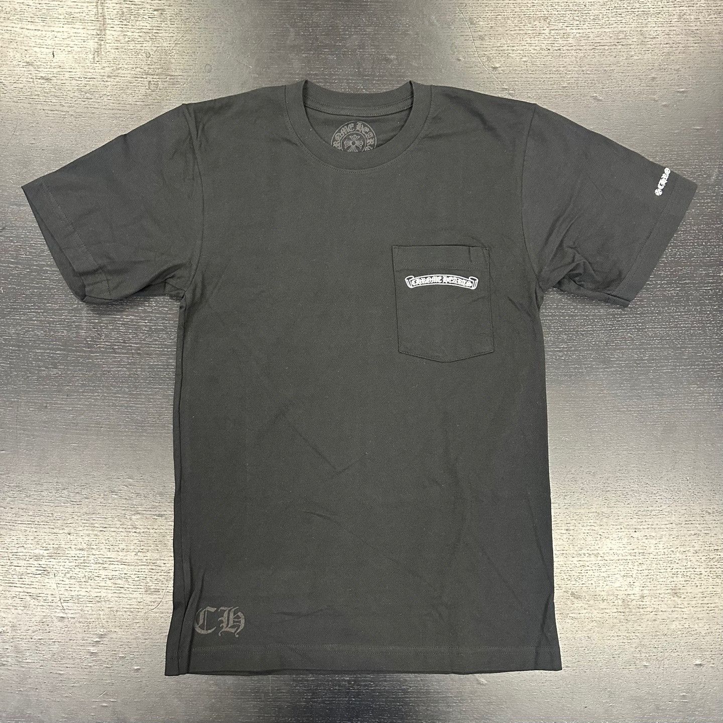 Scroll Logo Pocket Tee