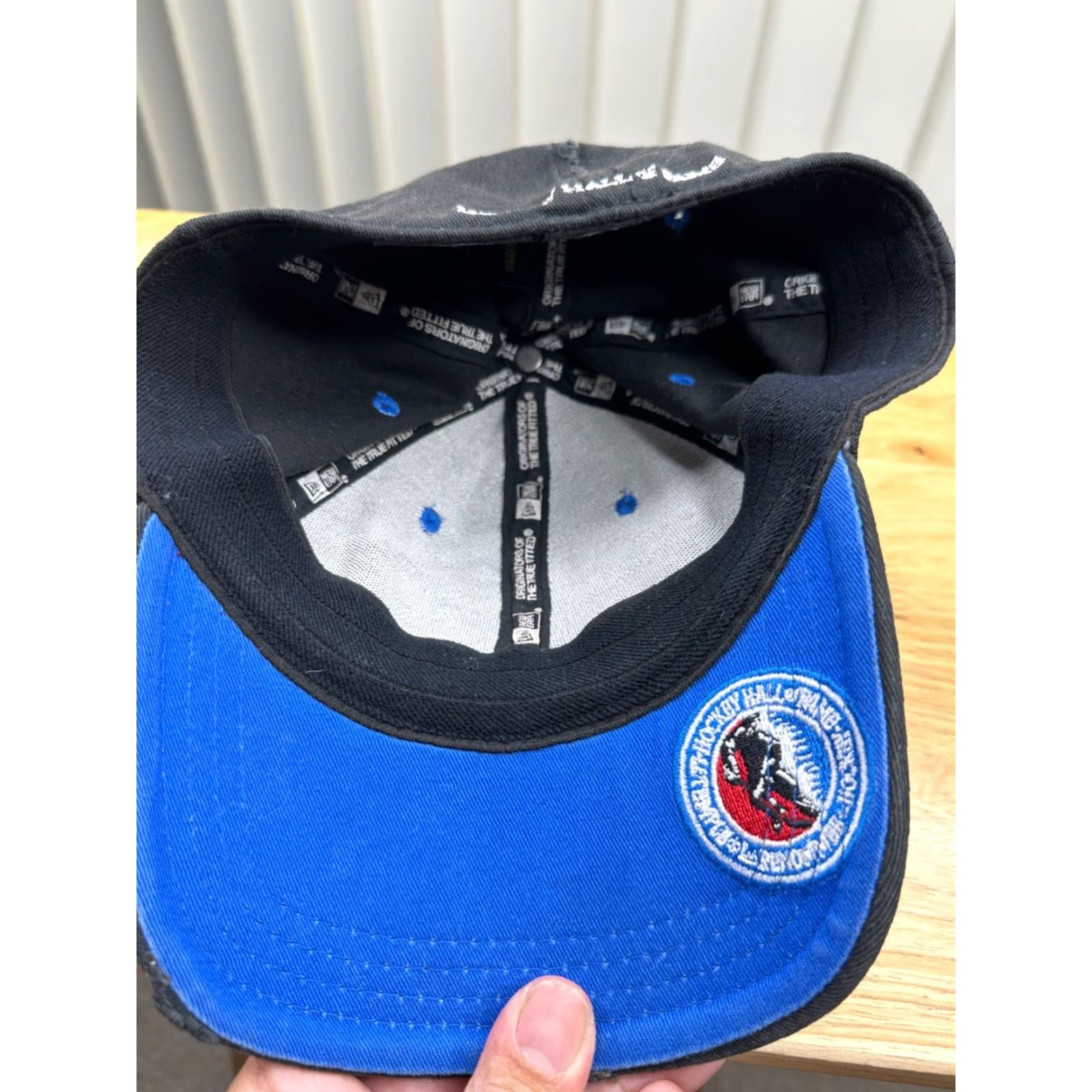 New Era Hockey Hall Of Fame Hat Cap Mens Medium Black Flex Lightweight Casual Adults Size ONE SIZE - 7 Thumbnail