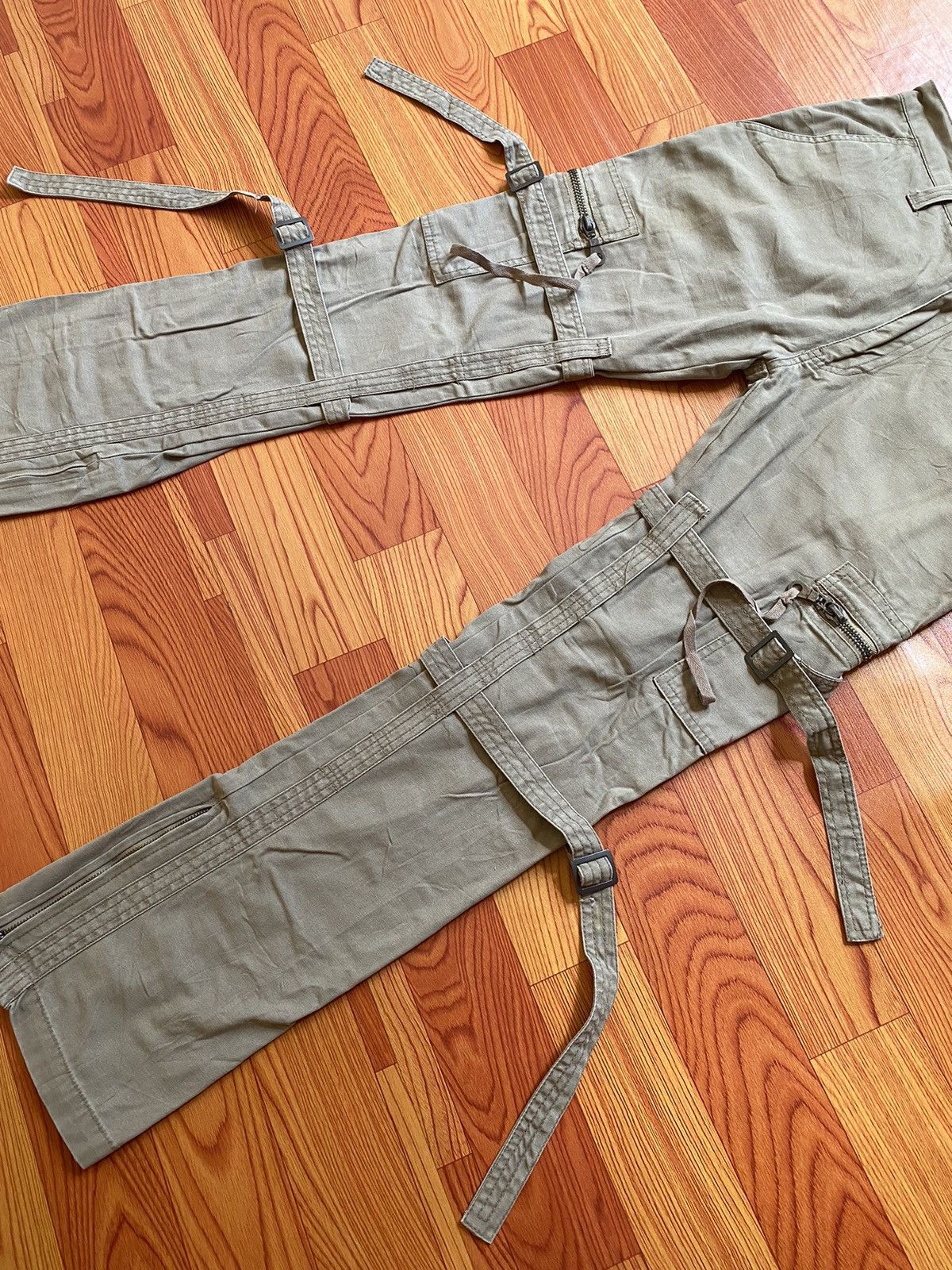 If Six Was Nine Flare Bondage Cargo Pant Size US 32 / EU 48 - 2 Thumbnail
