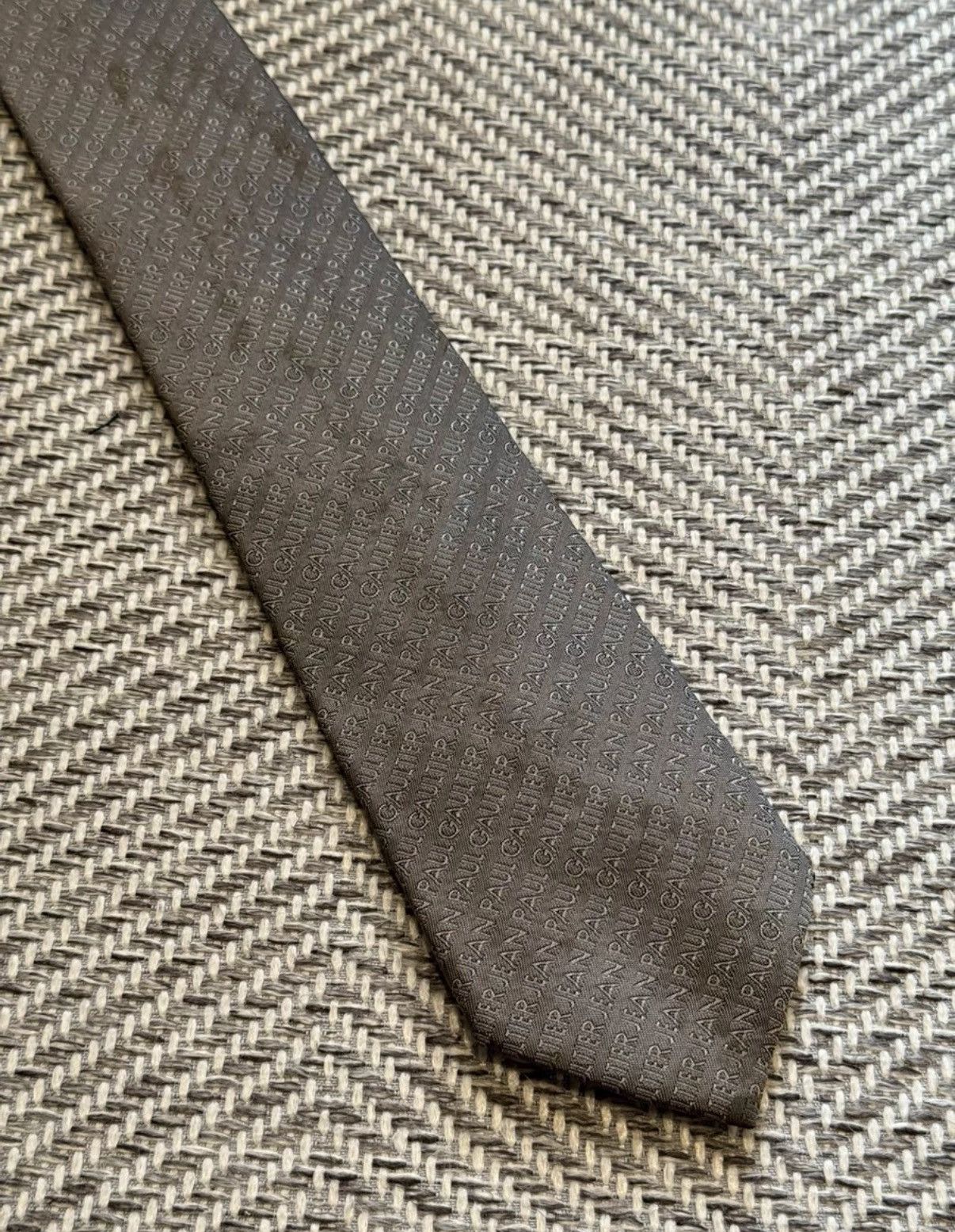 Jean Paul Gaultier Jean Paul Gaultier All-Over Print Premium Gray Tie K24 Size ONE SIZE - 1 Thumbnail