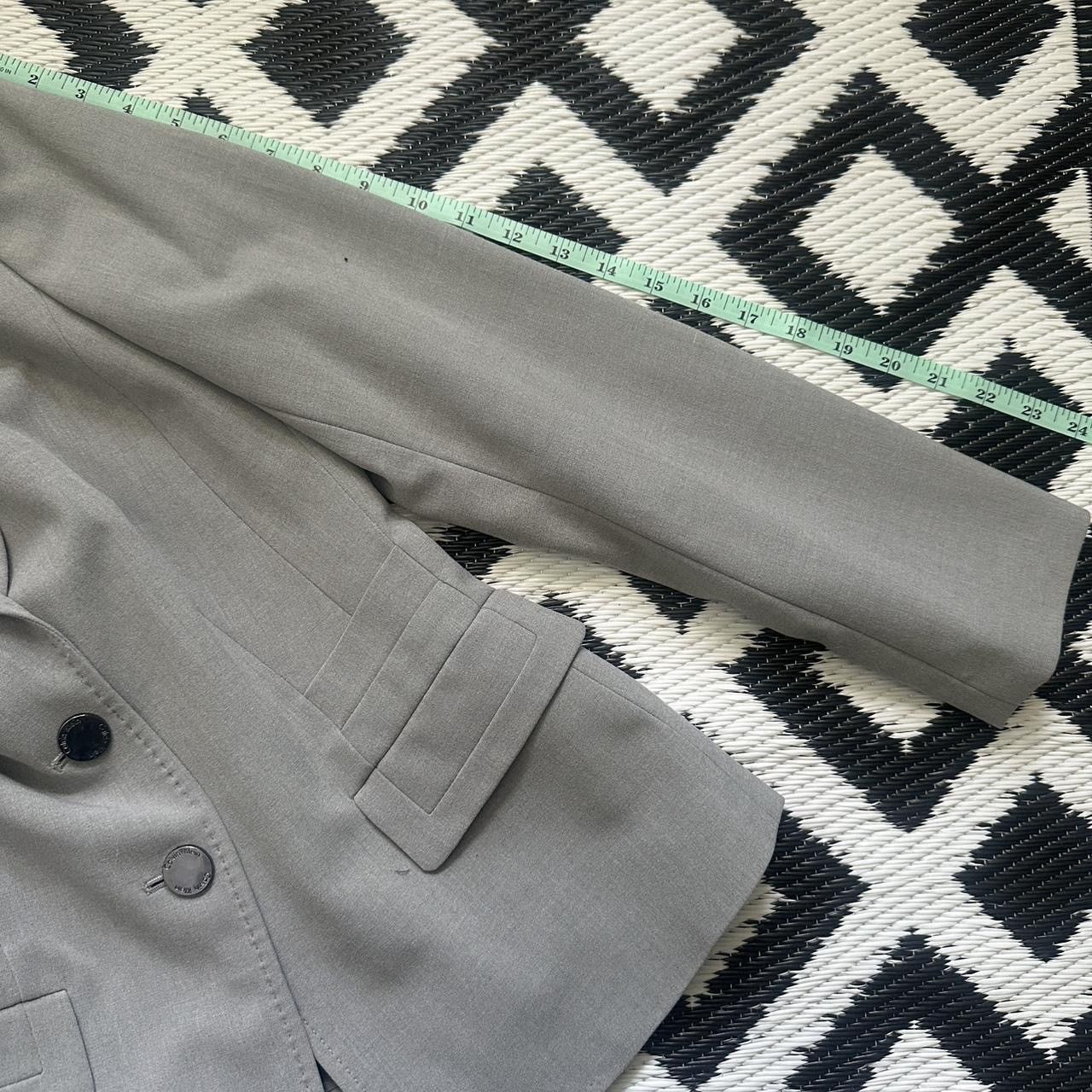 Calvin Klein Calvin Klein Grey Two-Button Lux Women’s Blazer Size 4 Size S / US 4 / IT 40 - 6 Thumbnail
