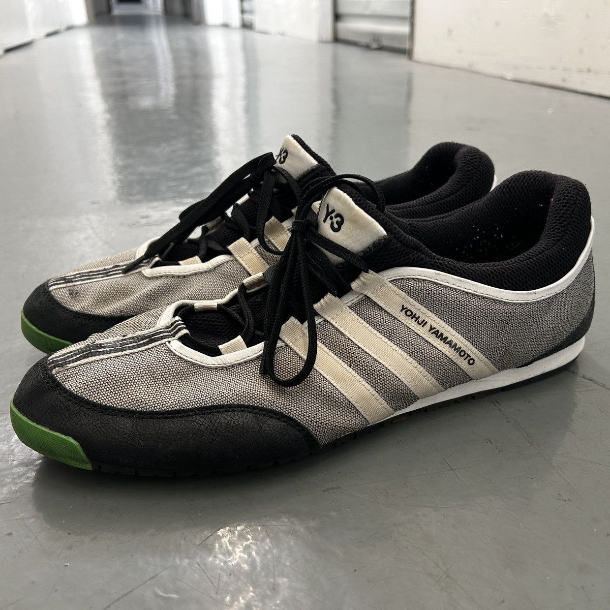 adidas gazelle silver green womens Y-3 Kuro Superstar US 10