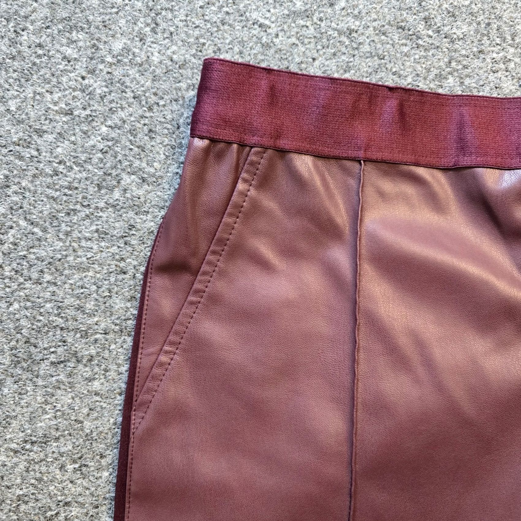Bailey 44 Bailey 44 Pants Women L Red Burgundy Faux Leather Pull On Flare Casual Dress Pants Easter Size 36" / US 14 / IT 50 - 3 Thumbnail
