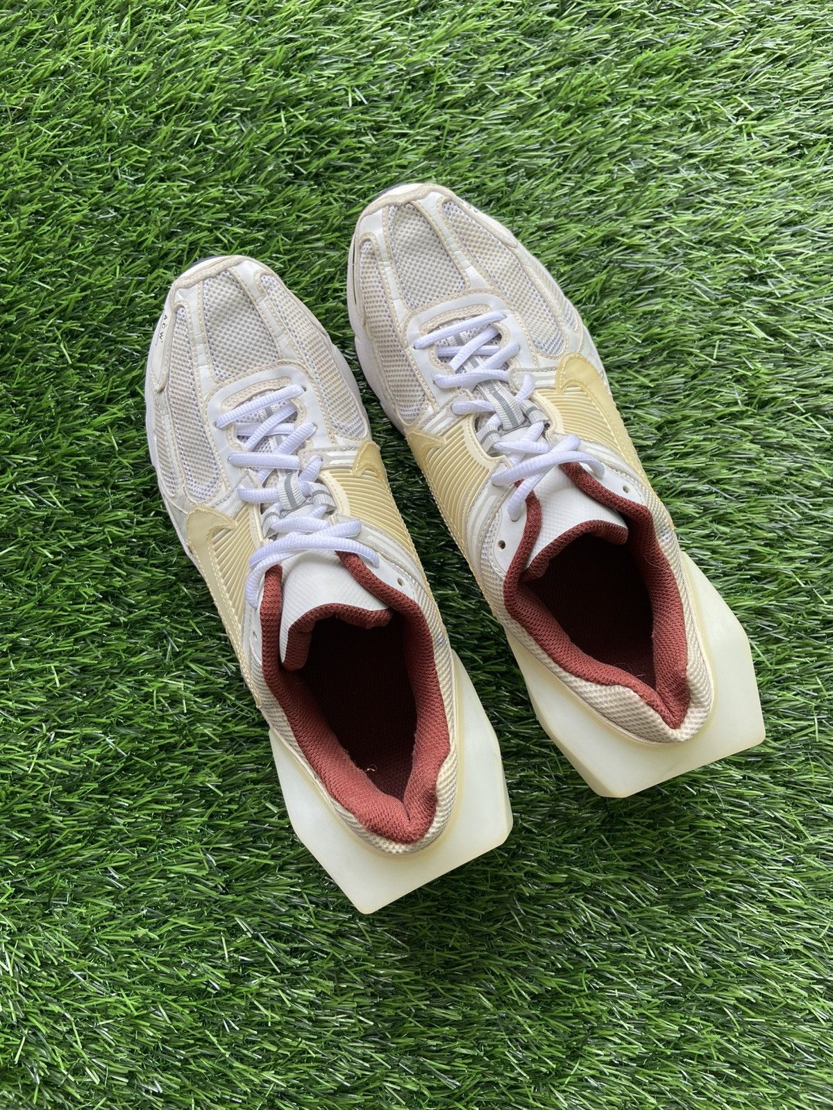 A-COLD-WALL* × Nike Nike Zoom Vomero 5 A Cold Wall Sail Size US 9 / EU 42 - 16 Thumbnail