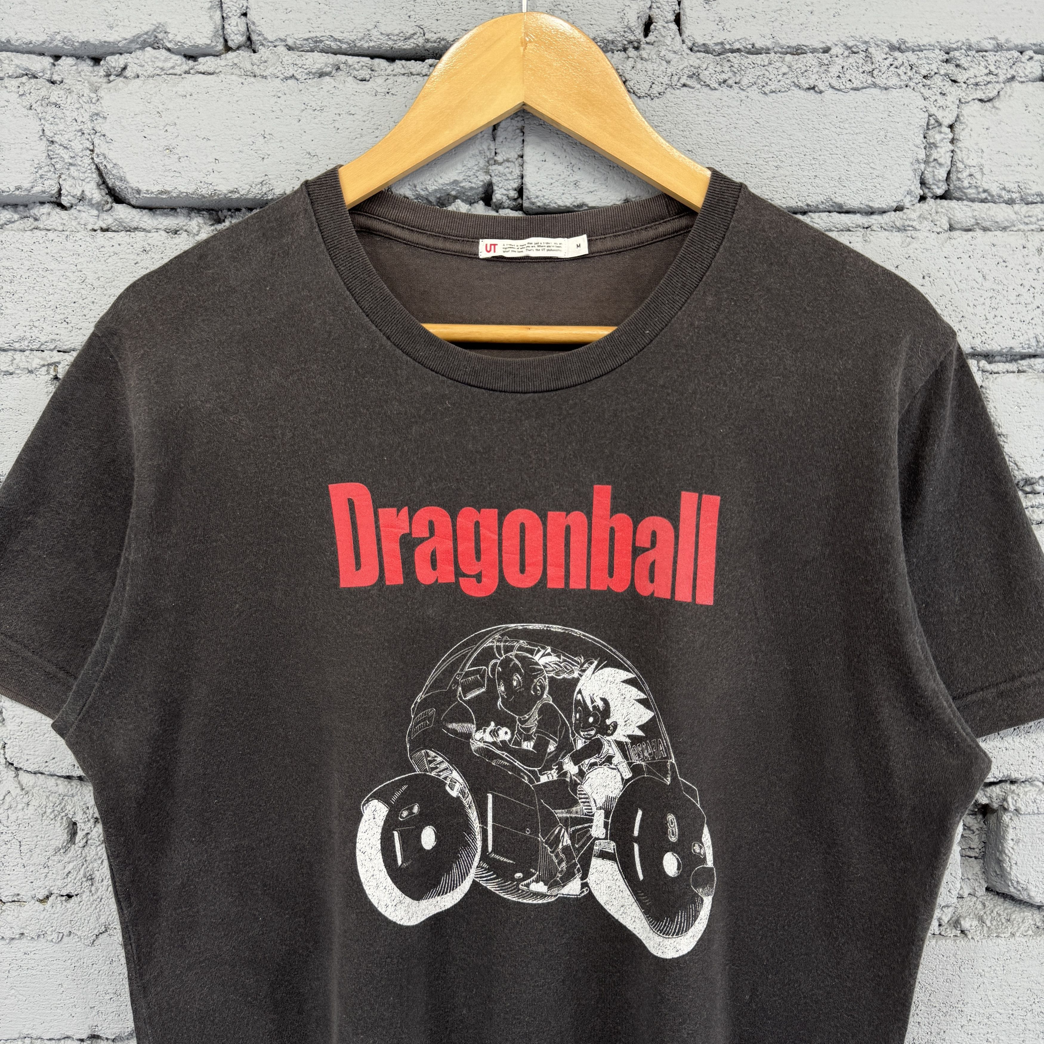 Anime Uniqlo X Japanese Anime Dragon Ball Goku Sunfaded Tshirt Size US M / EU 48-50 / 2 - 3 Thumbnail