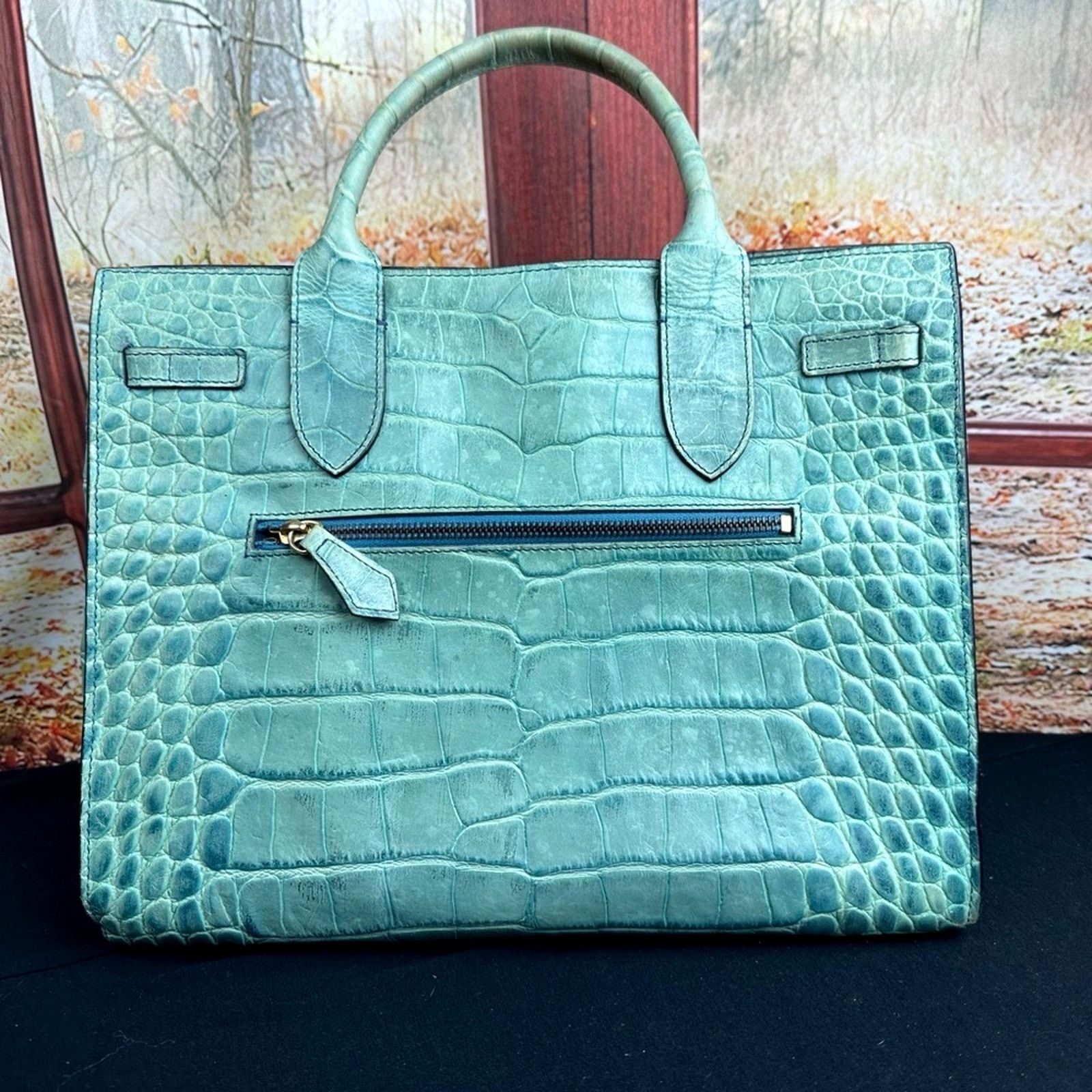 Dooney & Bourke Dooney & Bourke Green Crocodile Embossed Shoulder Bag Size ONE SIZE - 2 Thumbnail