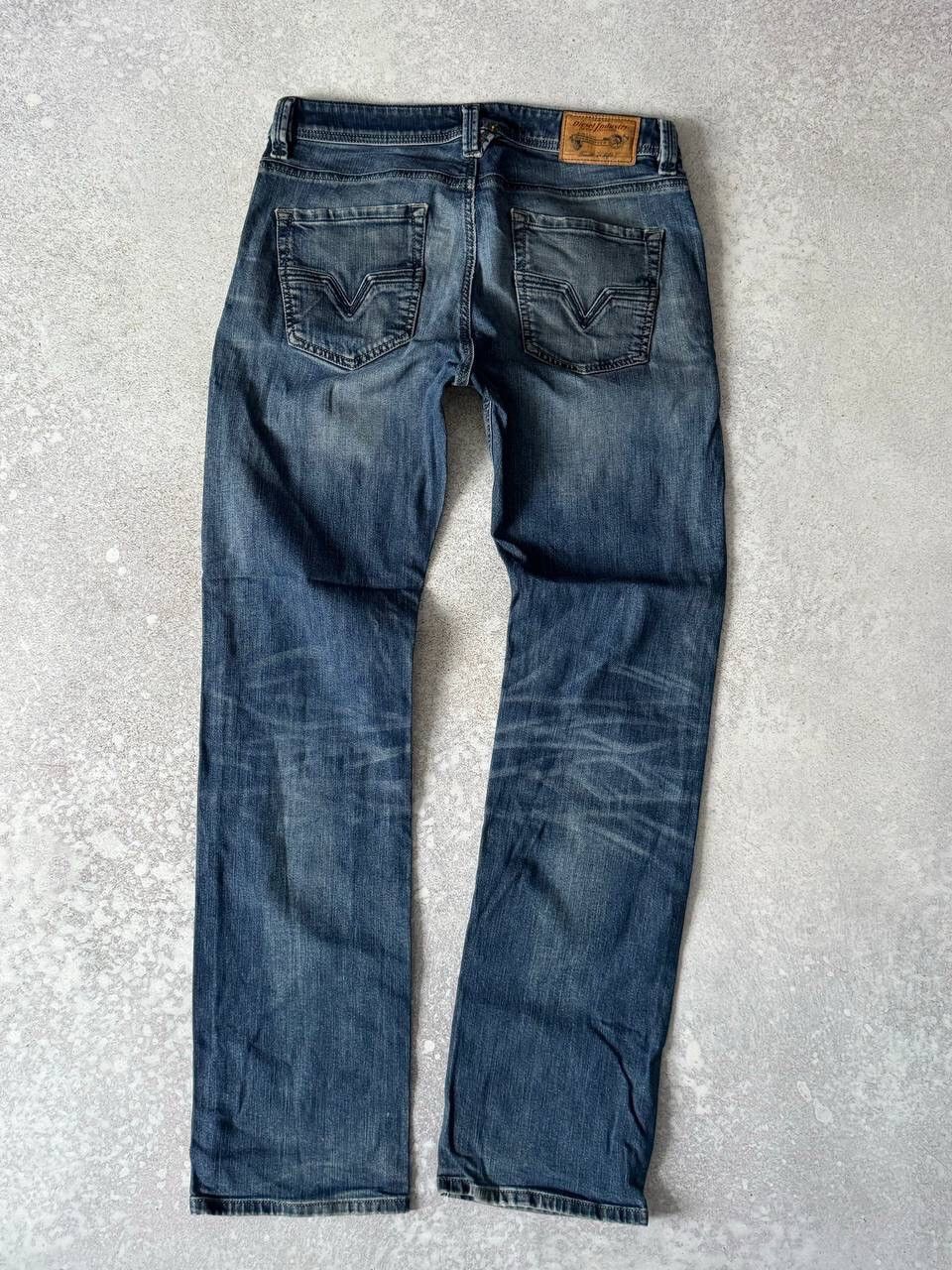 Diesel × Diesel Black Gold × Vintage Vintage Diesel Larkee Denim Pants Y2K Rare Size W 30 L32 Size US 33 - 1 Thumbnail