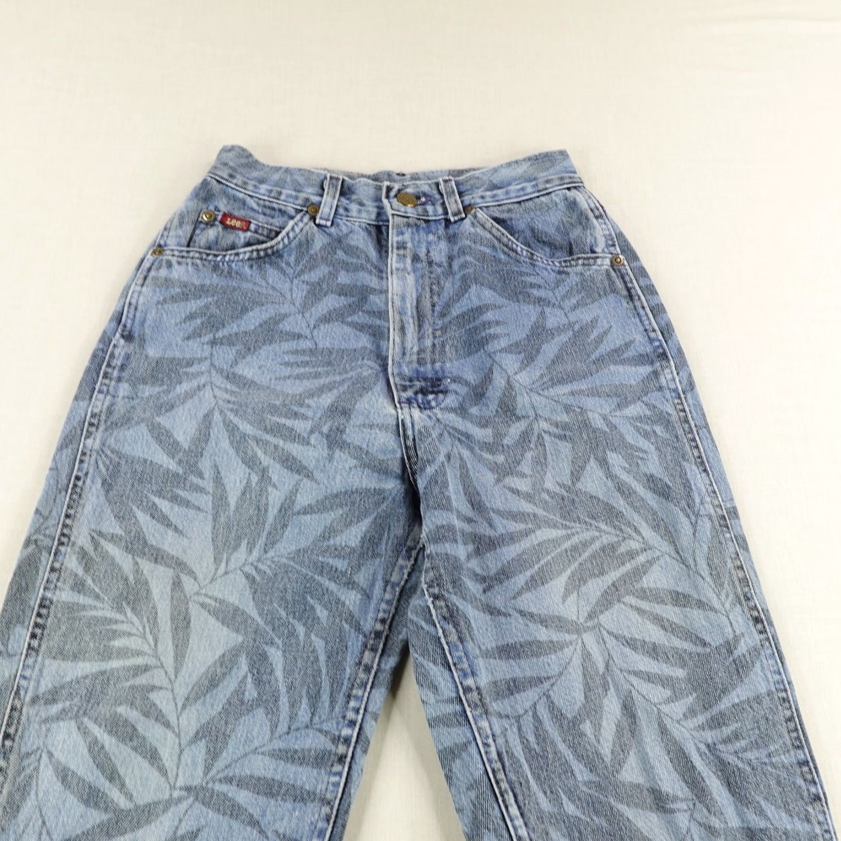 Lee VINTAGE Lee Jeans Womens 9 Blue Leaf Print High Waist Tapered Leg Made in USA 90s Denim Size 30" / US 8 / IT 44 - 2 Thumbnail