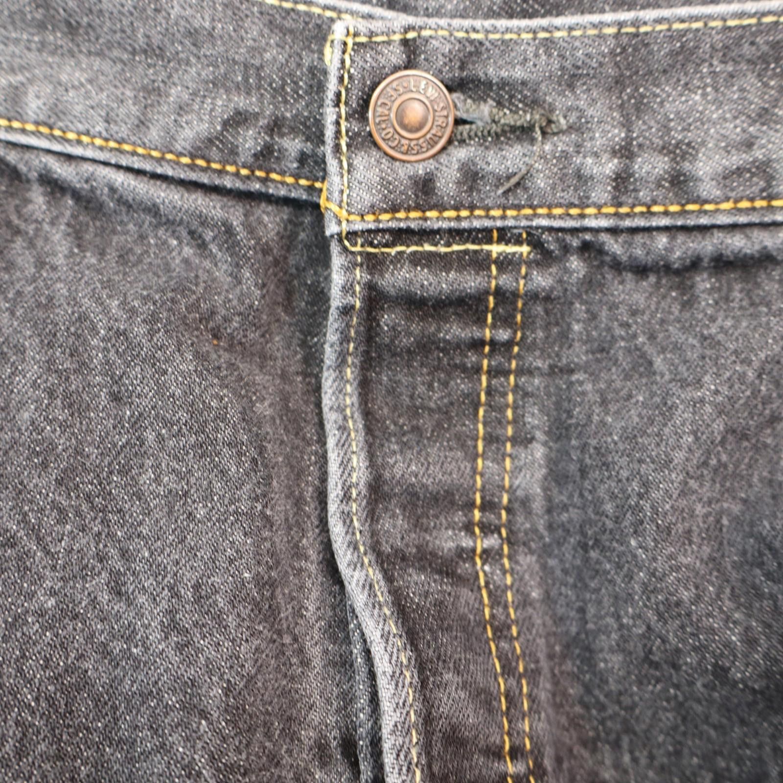 Levi's Levis 501 44x32 Men Black Red Tab Straight Leg Button Fly Size US 44 / EU 60 - 5 Thumbnail