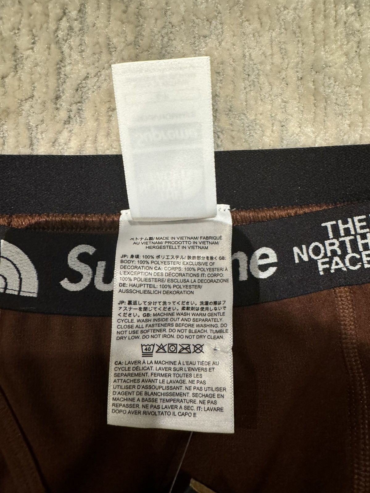 Supreme × The North Face Supreme x The North Face Base Layer 