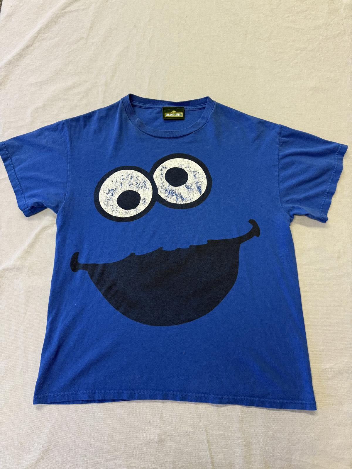 Designer Faded Cookie Monster Big Face T-shirt Cracked Out Eyes S Size US S / EU 44-46 / 1 - 1 Thumbnail