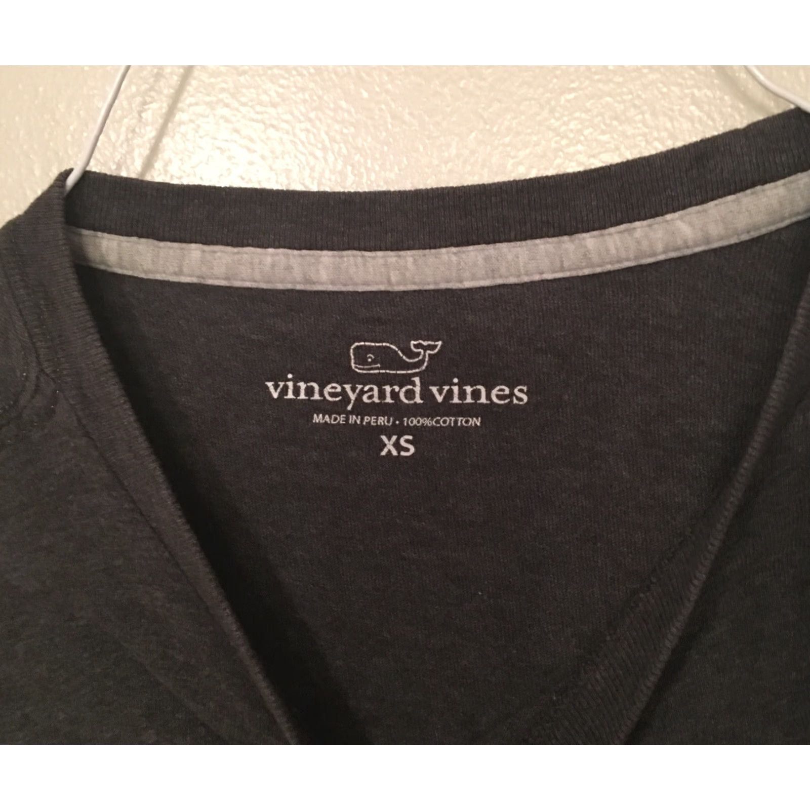 Vineyard Vines Vineyard Vines Shirt XS Men Gray Long Sleeve Logo Graphic Whale, Regular Fit, Crew Neck, Cotton Century Size US XS / EU 42 / 0 - 6 Thumbnail
