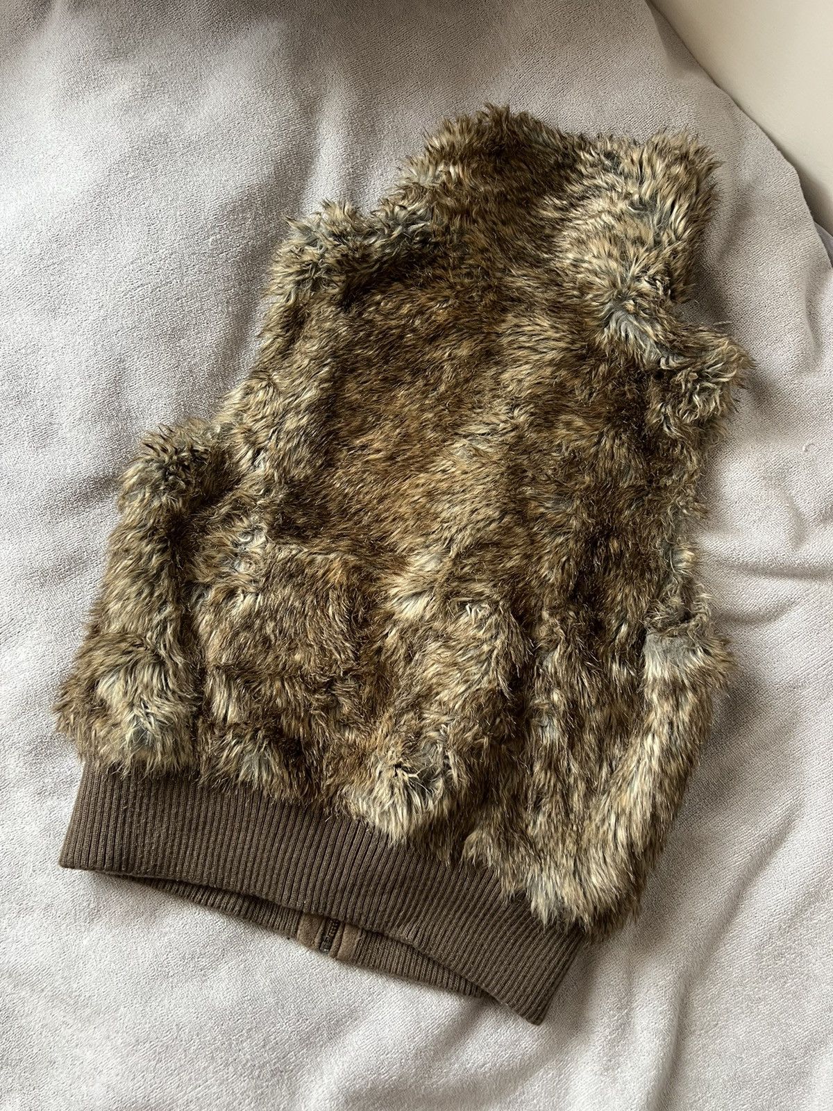 If Six Was Nine × Le Grande Bleu (L.G.B.) × Vintage Vintage if six was nine style faux fur vest archive punk y2k Size US S / EU 44-46 / 1 - 6 Thumbnail