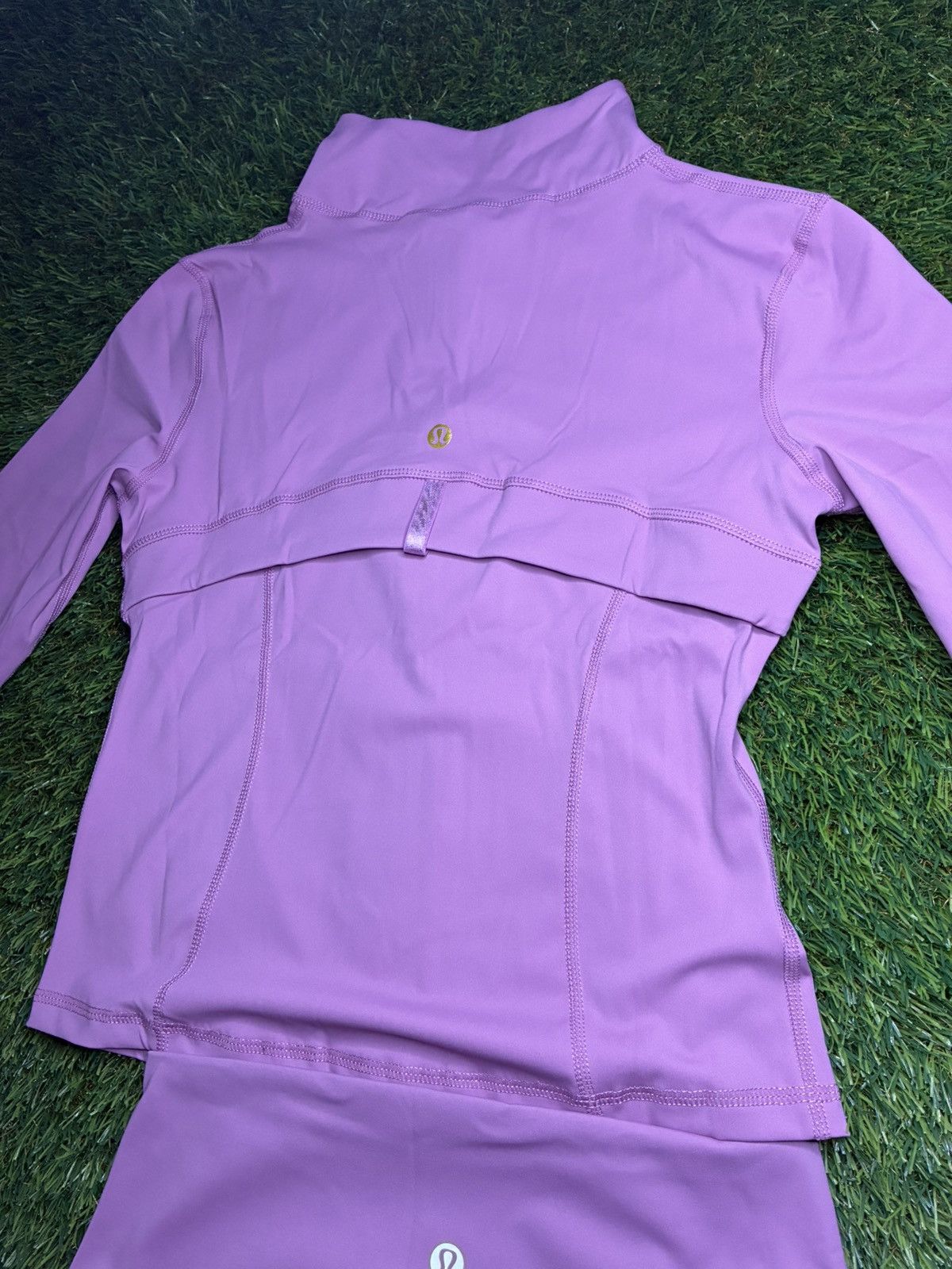 Lululemon Define Pink Lululemon Cropped Jacket And Shorts Size S / US 4 / IT 40 - 7 Thumbnail