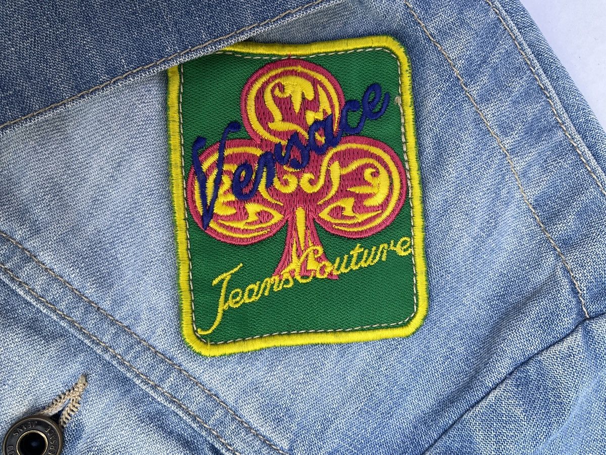 Versace Jeans Couture Versace Jeans Couture denim jacket with patches Size L / US 10 / IT 46 - 9 Thumbnail
