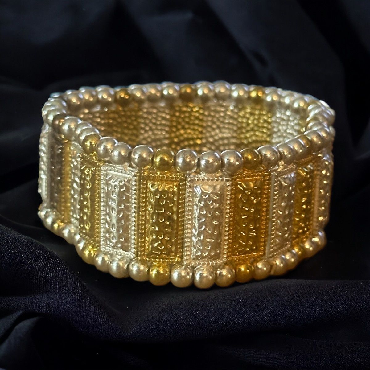 Other Two tone metal stretch bracelet Size ONE SIZE - 1 Thumbnail