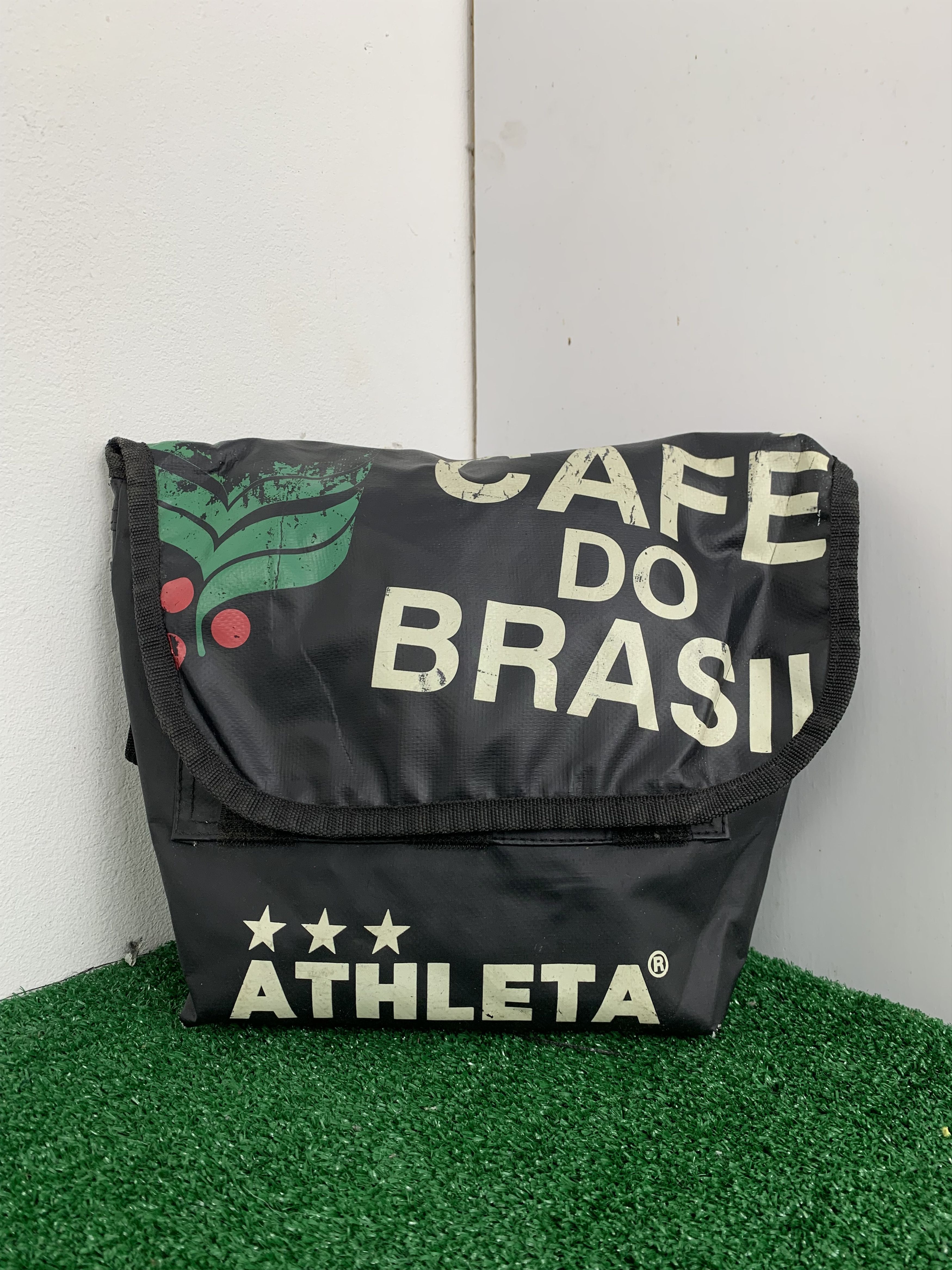 Vintage Vintage Cafe Do Brasil Cycling Crossbody Slingbag BG0091 Size ONE SIZE - 4 Thumbnail