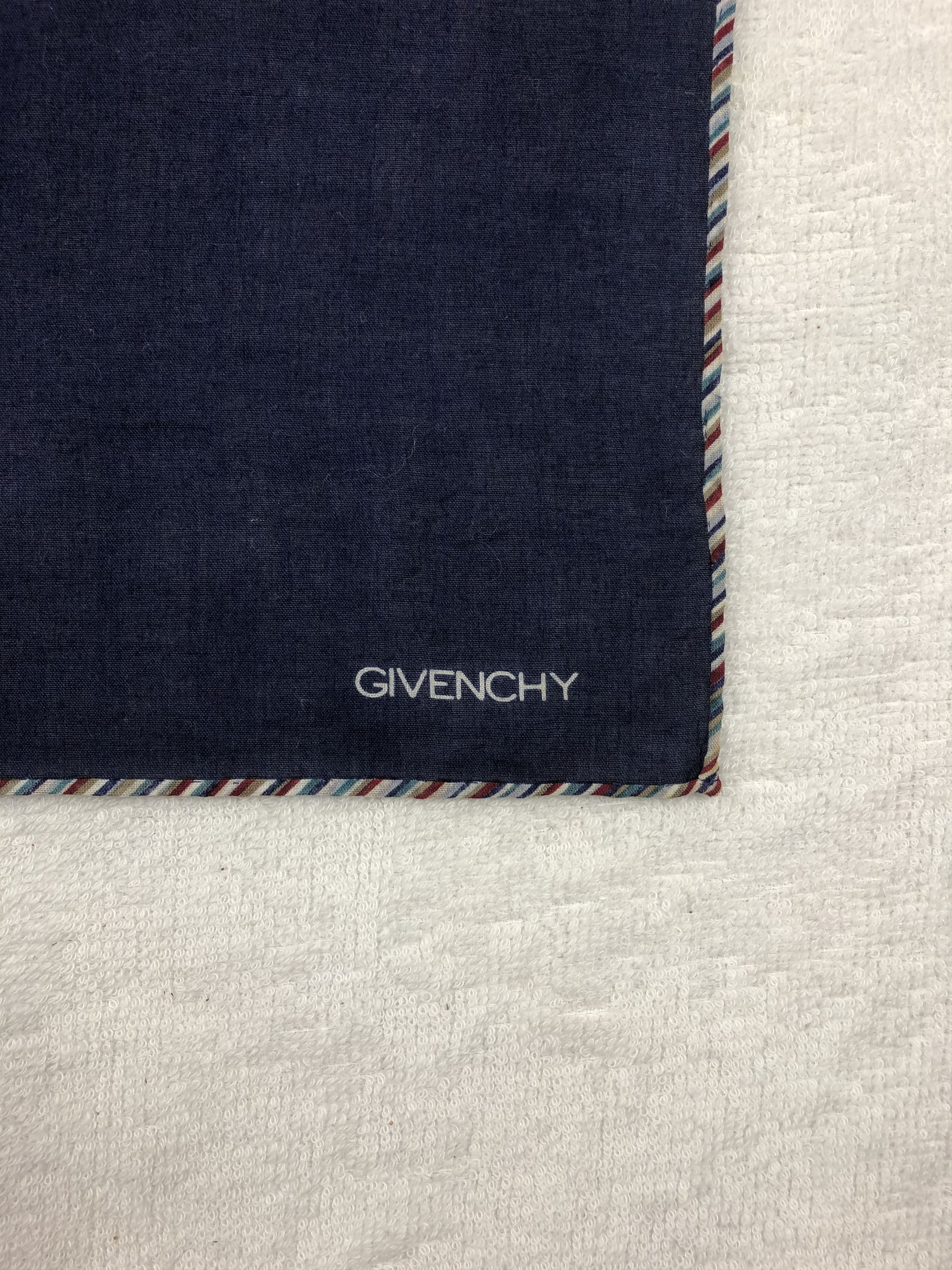 Vintage Givenchy Handkerchief / Bandana / Neckerchief Size ONE SIZE - 4 Thumbnail