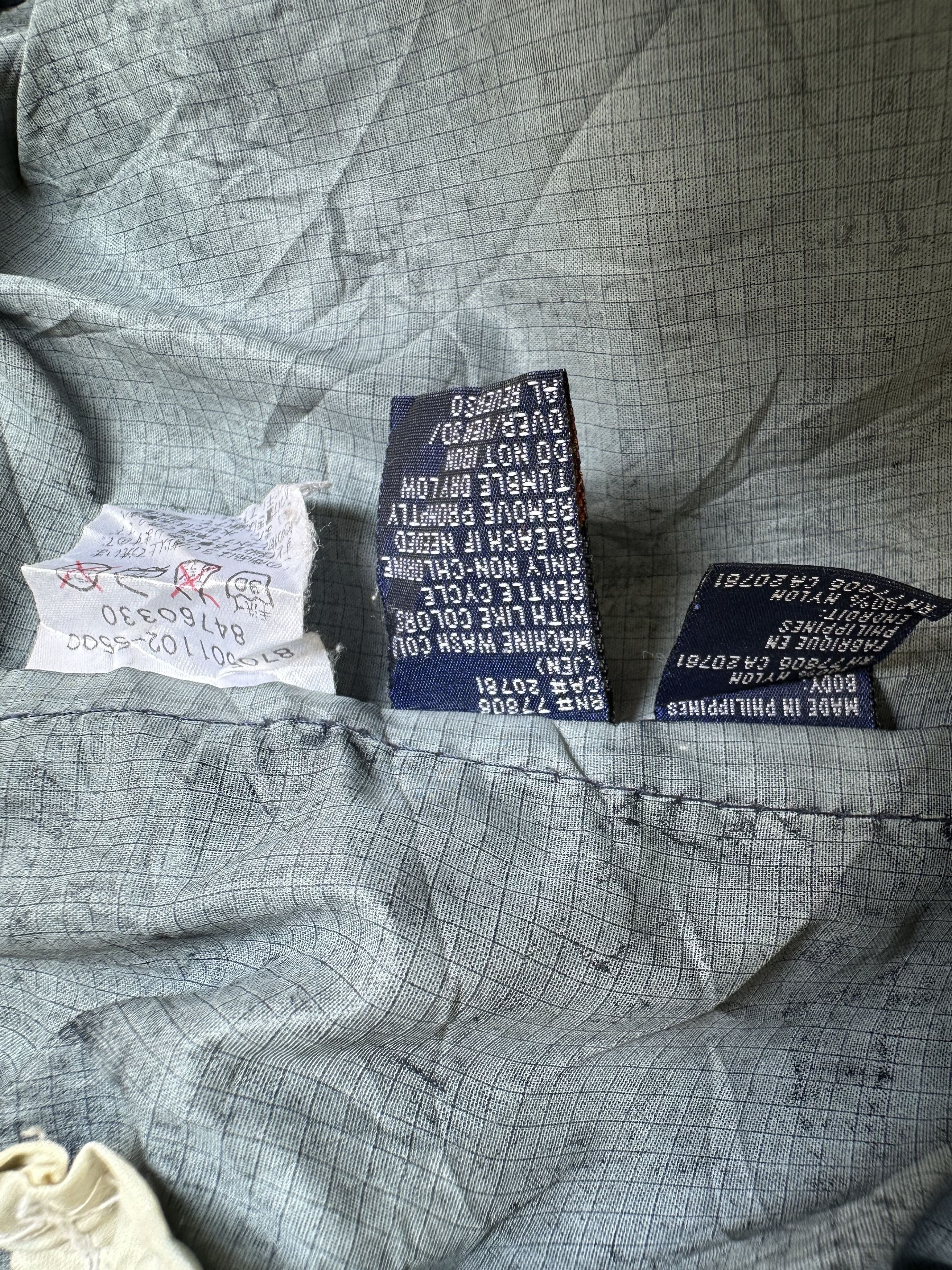 Tommy Hilfiger Vintage 90s Tommy Hilfiger Windbreaker Jacket Size US L / EU 52-54 / 3 - 10 Thumbnail
