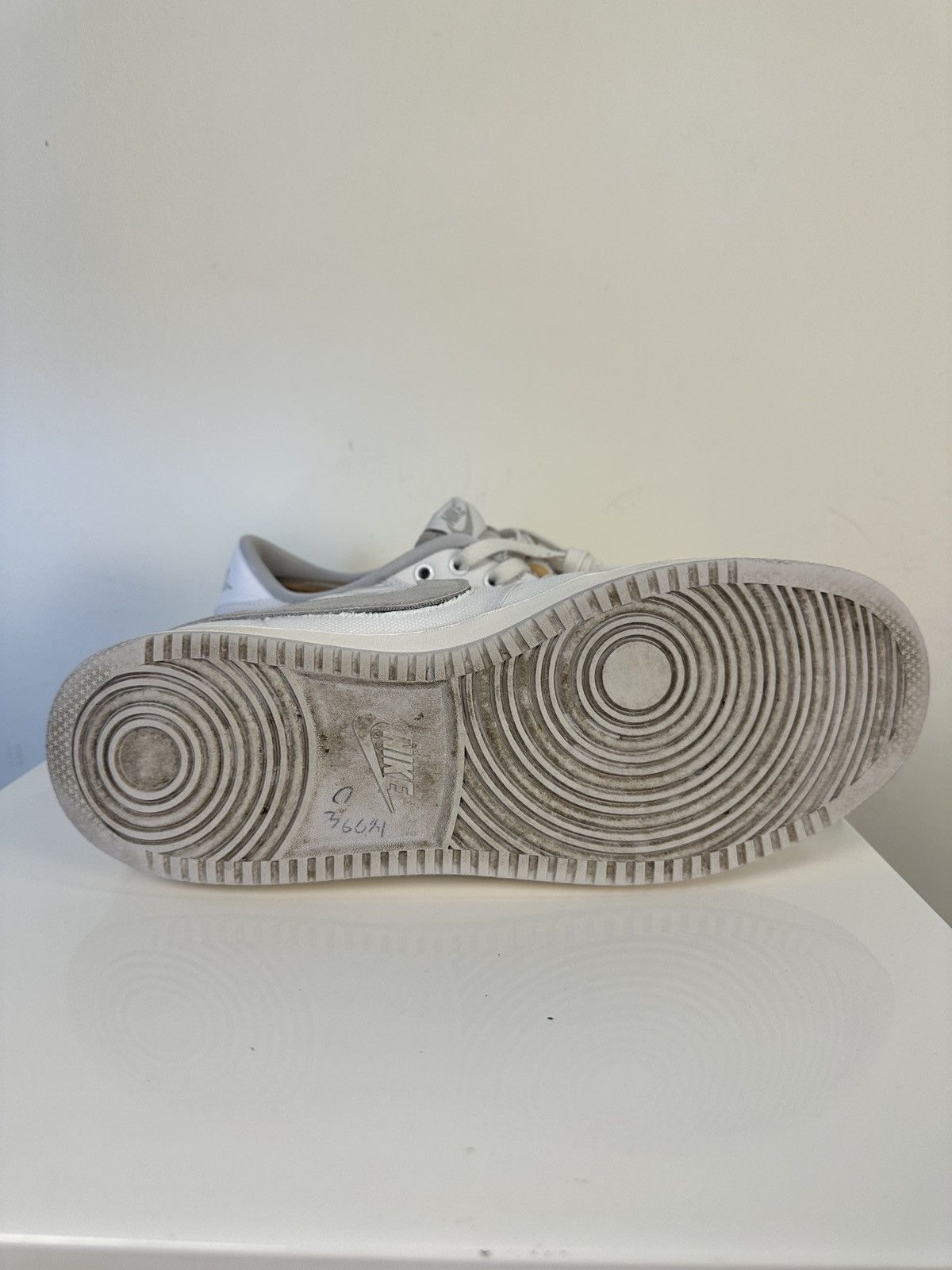 Jordan Brand × Nike Air Jordan 1 AJKO x Union White Canvas Men Sneaker Size 13 Size US 13 / EU 46 - 9 Thumbnail