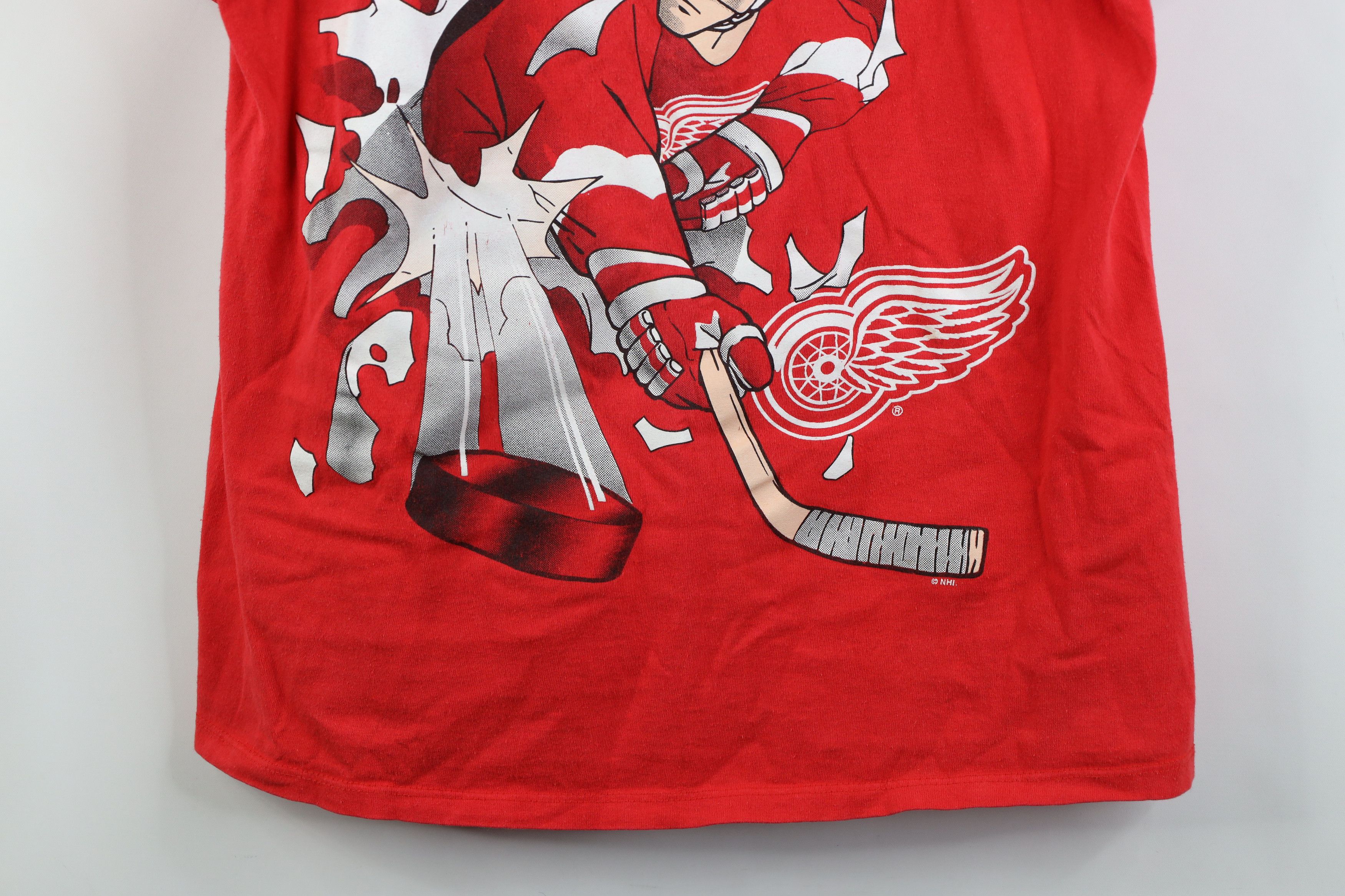Vintage Vintage 90s Detroit Red Wings Hockey Break Through T-Shirt Size US M / EU 48-50 / 2 - 3 Thumbnail