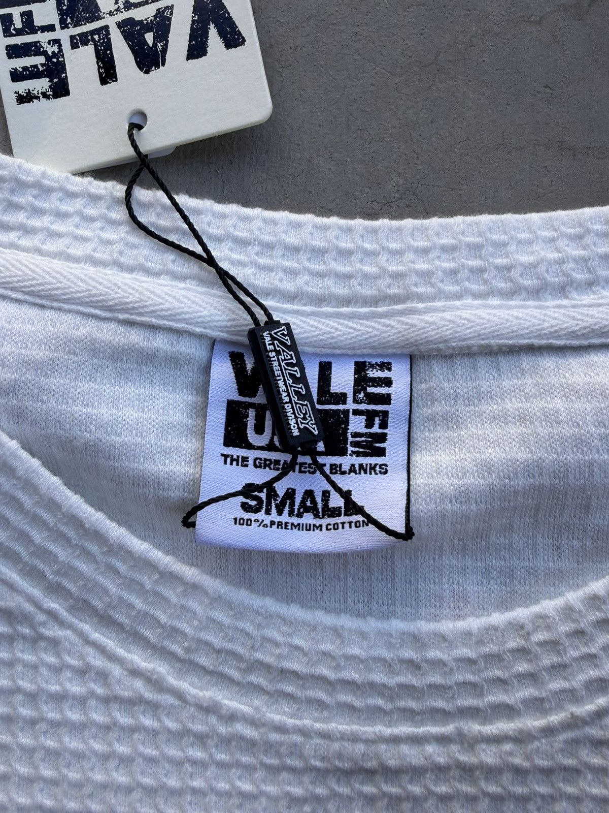 Vale Vale Forever “Celestial” White Thermal Long Sleeve | Small Size US S / EU 44-46 / 1 - 8 Thumbnail