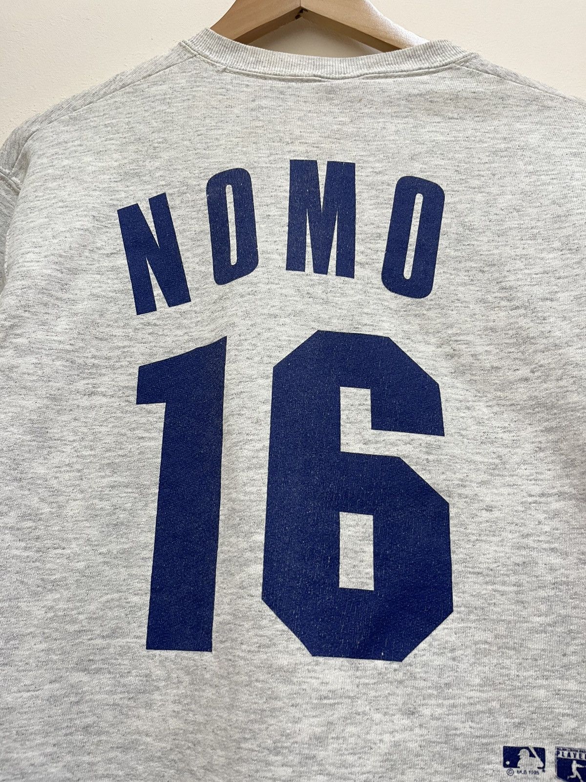 MLB Vtg 90s Dodgers MLB X Nomo 16 sweatshirt Size US M / EU 48-50 / 2 - 9 Thumbnail