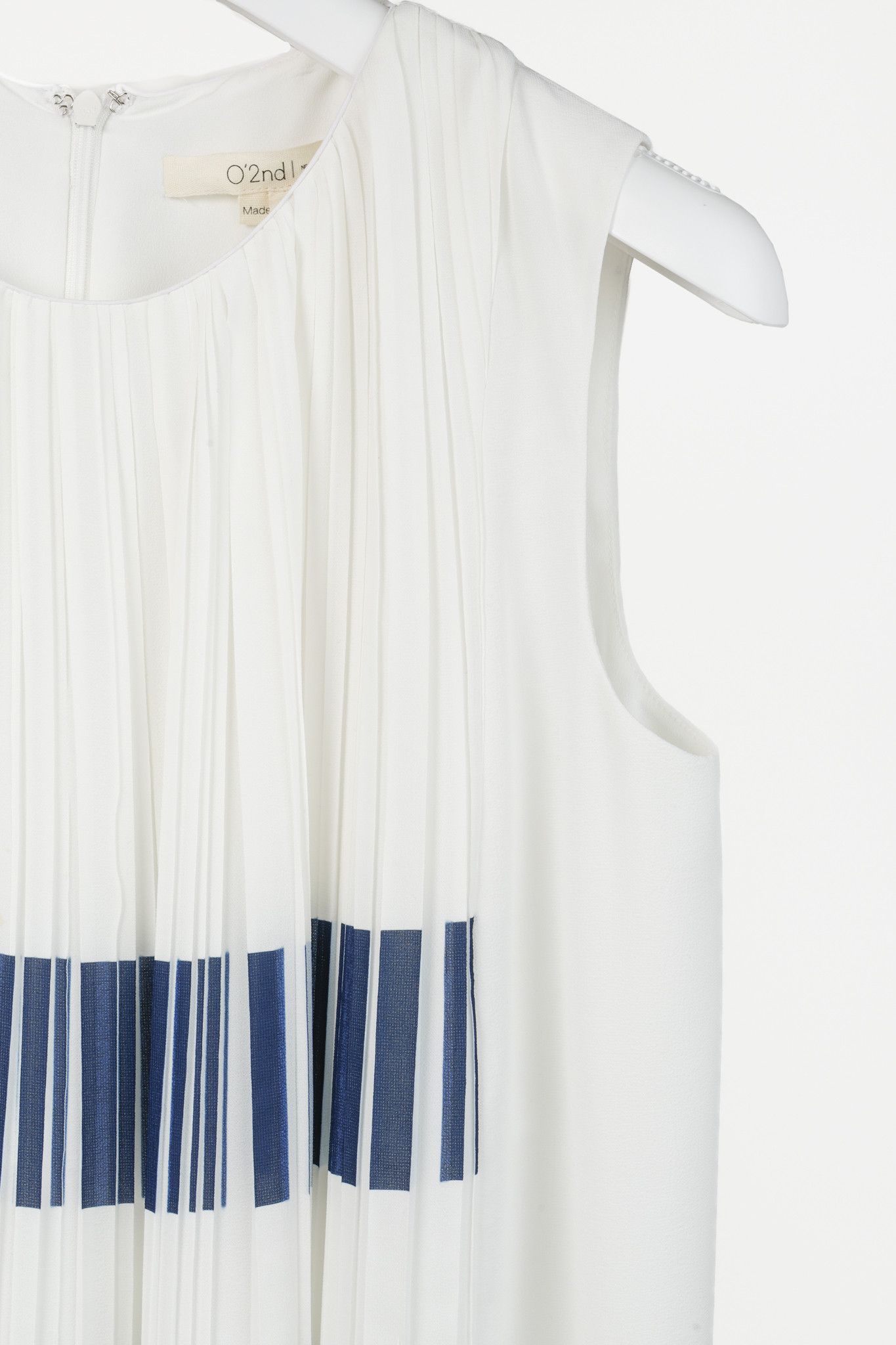Other O’2nd White Pleated Blue-Striped Sleeveless Blouse Size S / US 4 / IT 40 - 5 Thumbnail