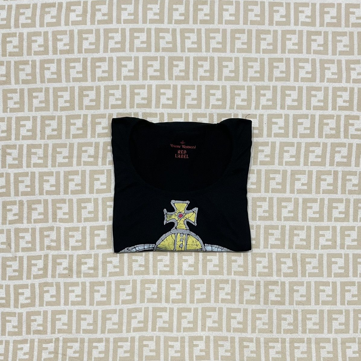 Vivienne Westwood Vivienne Westwood Big Logo Tee Size XS / US 0-2 / IT 36-38 - 1 Thumbnail