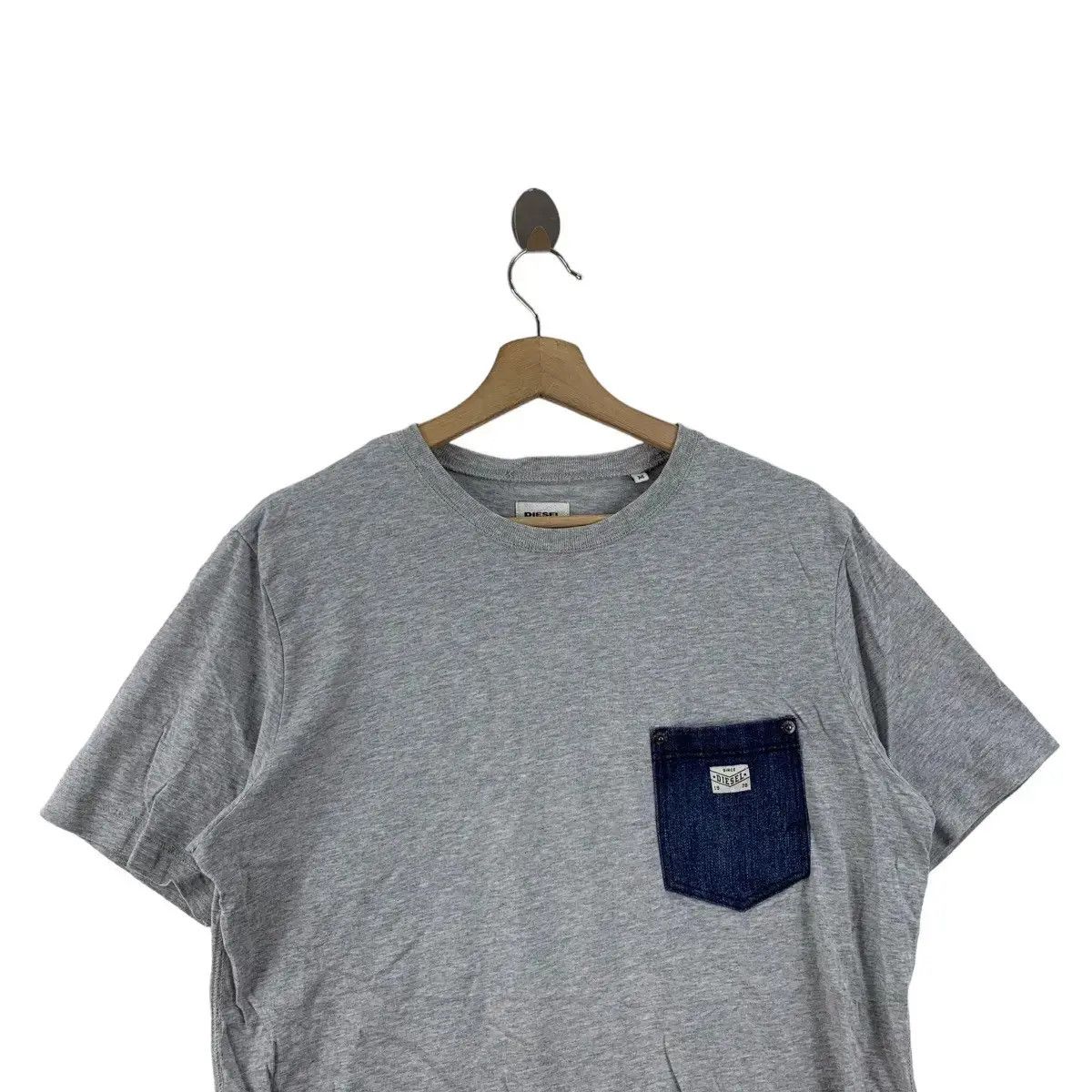 Diesel Vintage DIESEL ITALY Denim Pocket Plain Tee Shirt Top Size US M / EU 48-50 / 2 - 2 Thumbnail