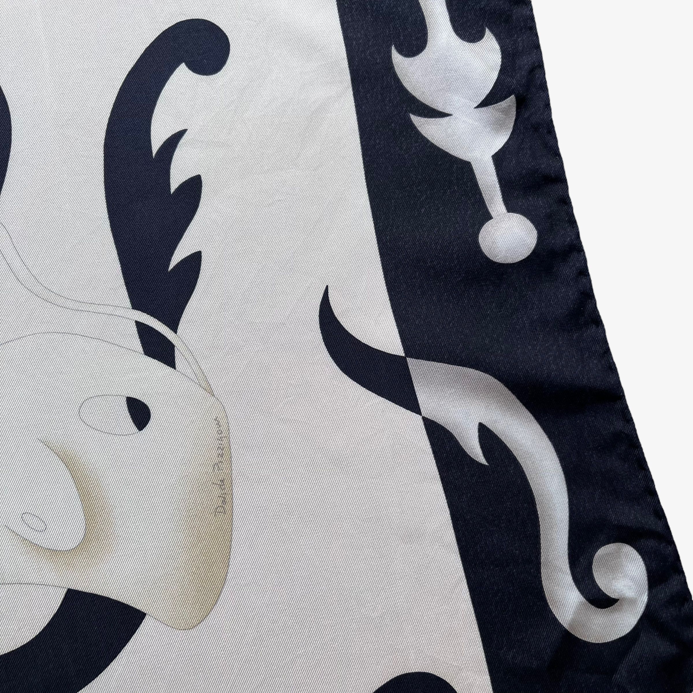 Bvlgari Vintage 80s Bvlgari Abstract Geometric Print Silk Scarf Size ONE SIZE - 4 Thumbnail