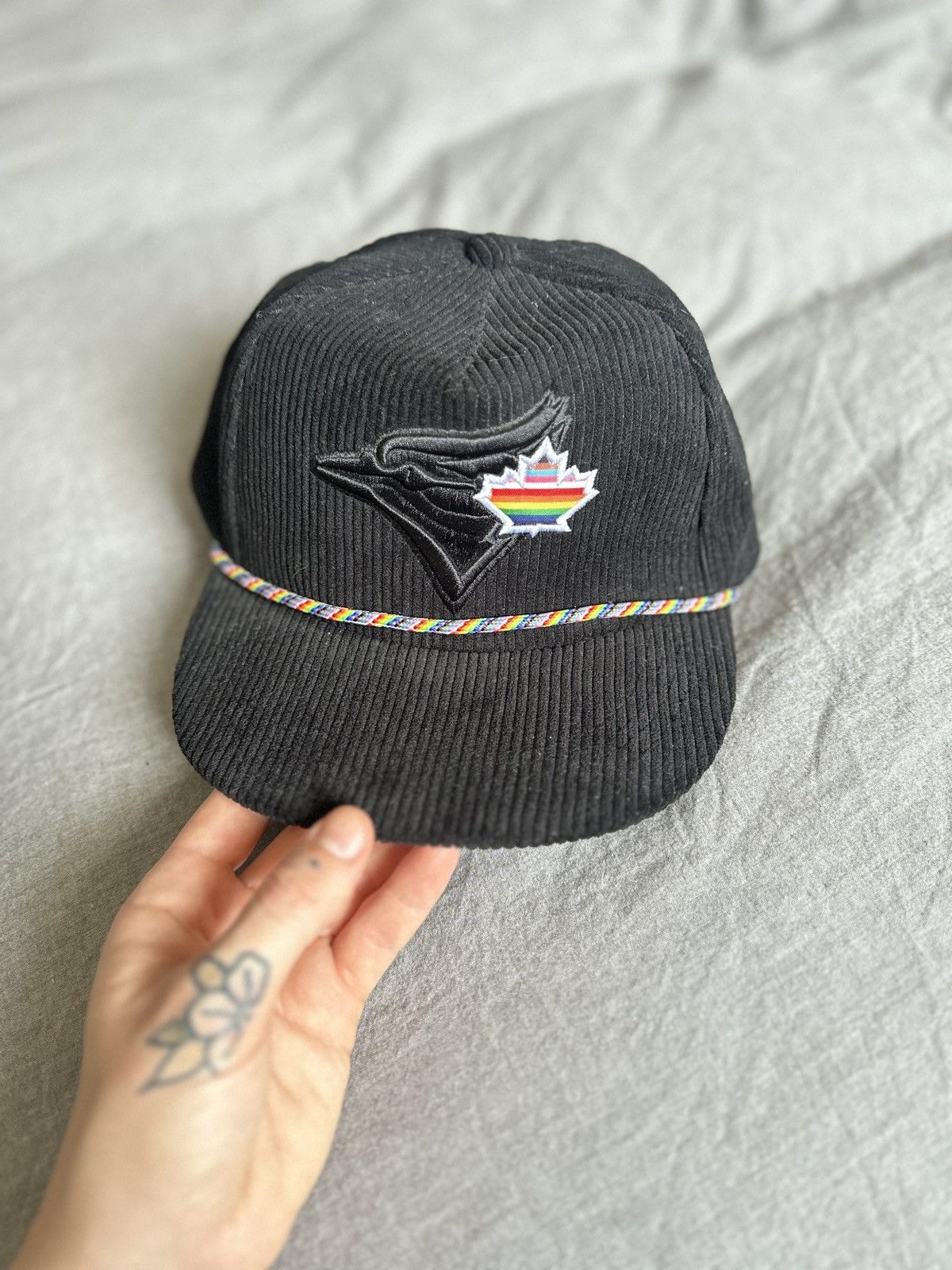Other Blue Jays 2024 Toronto PRIDE hat Size ONE SIZE - 1 Thumbnail